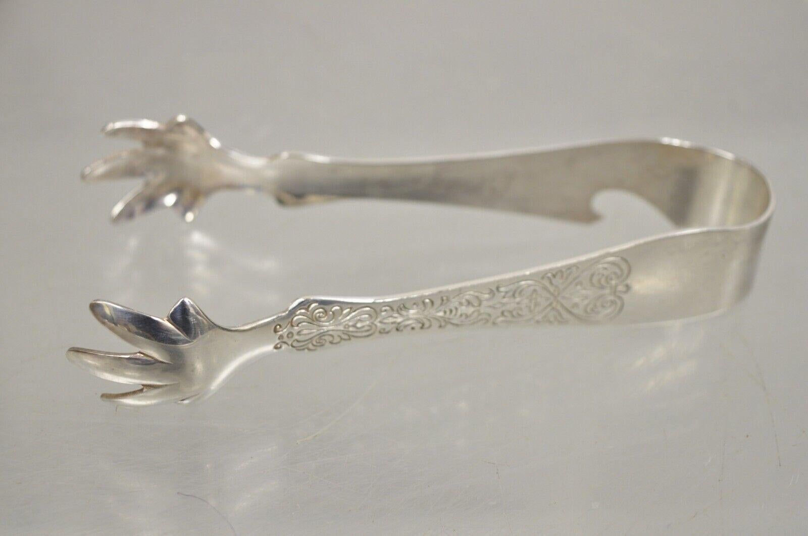 20ième siècle Ancien seau à glace en métal argenté de l'Antiquité anglaise avec couvercle à charnière réticulée. en vente