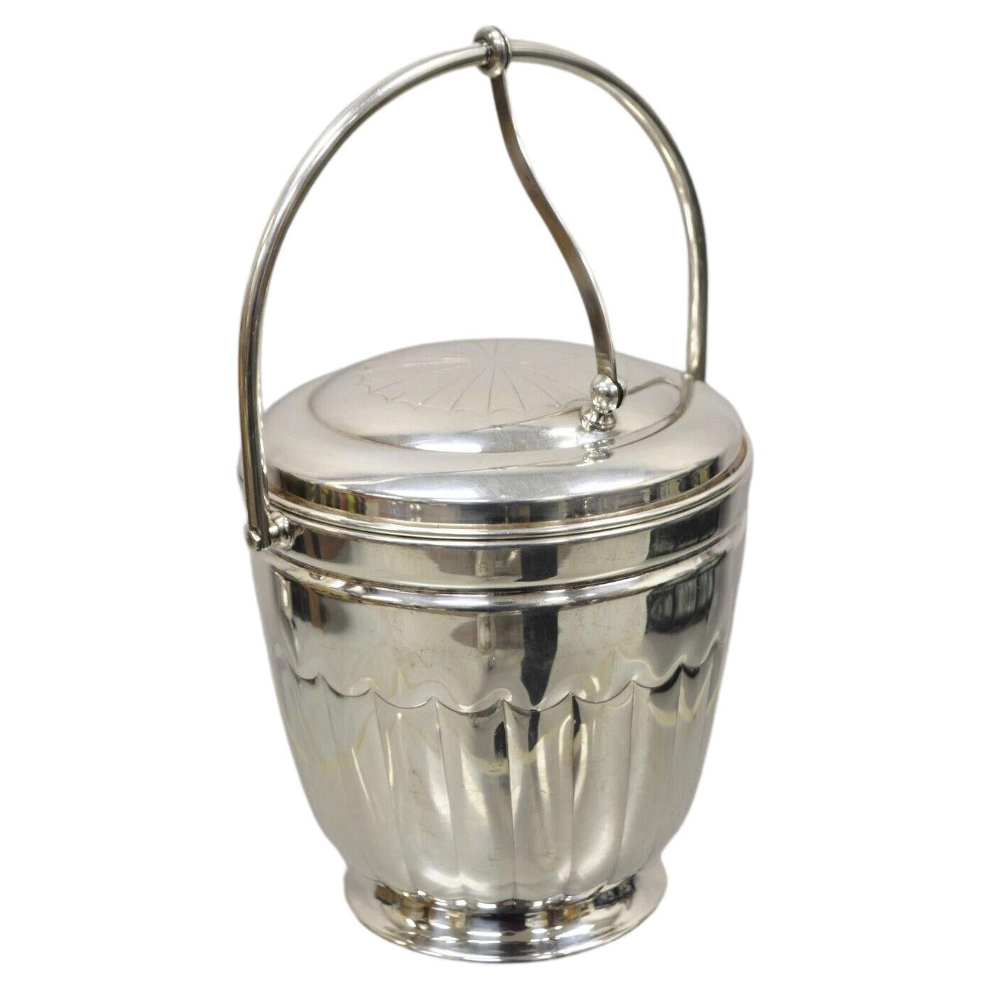 Antigua Cubitera inglesa de plata de la Regencia con asa de tapa de bisagra reticulada