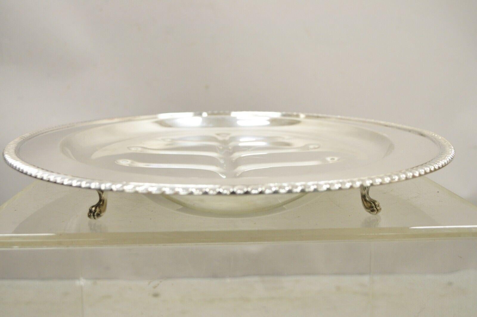 Antique English Regency Silver Plate Oval Meat Cutlery Serving Platter Tray Dish In Good Condition For Sale In Philadelphia, PA
