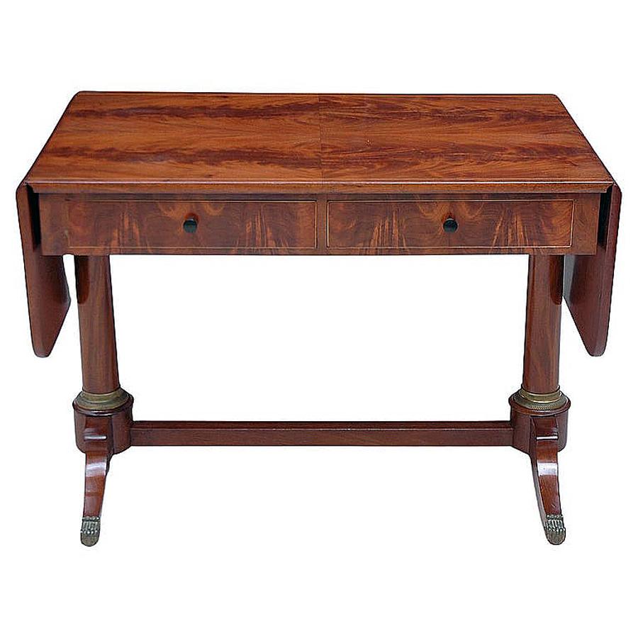 Antiker englischer Regency-Sofa/Schreibtisch aus Mahagoni mit Goldbronze- und Schubladen (Englisch) im Angebot