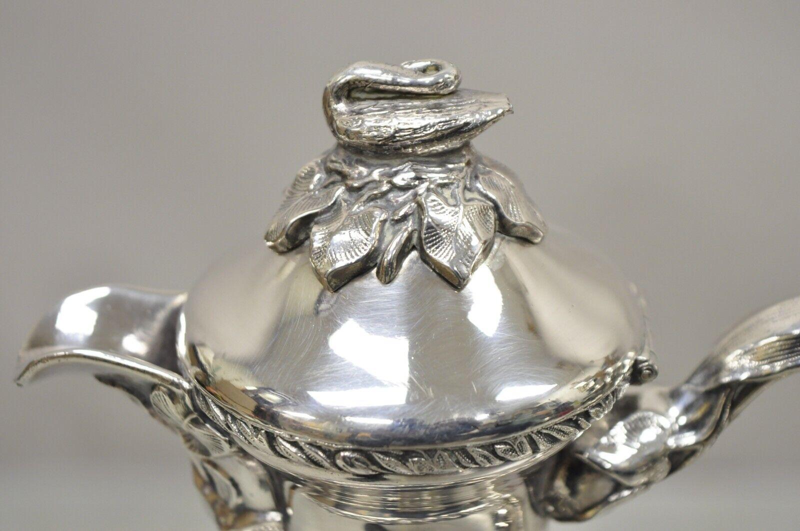 Plaqué argent Antique Anglais Regency Swan Finial Silver Plated Tea Pot Set, 3 Pc Set en vente