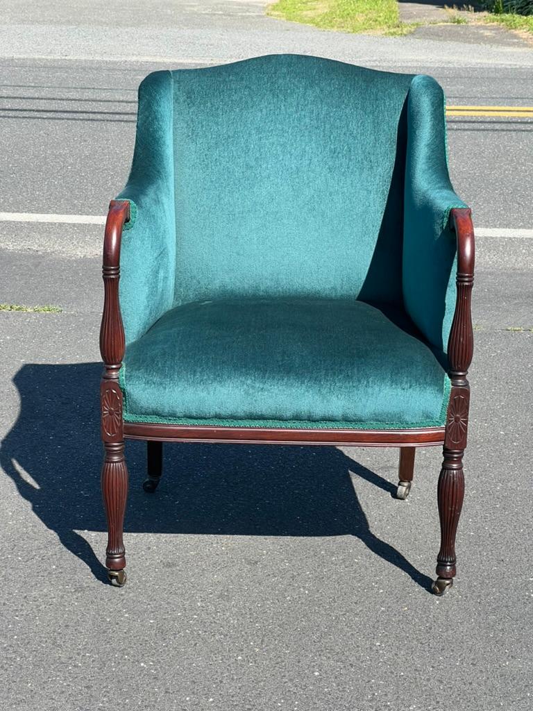 Antique English Regency Upholstered Living Room Chair c. 1820 In Good Condition For Sale In Westfield, MA