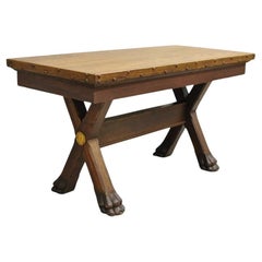 Antiker englischer Renaissance-Esstisch aus Eichenholz Trestle Sawbuck mit Pfotenfüßen aus Eichenholz