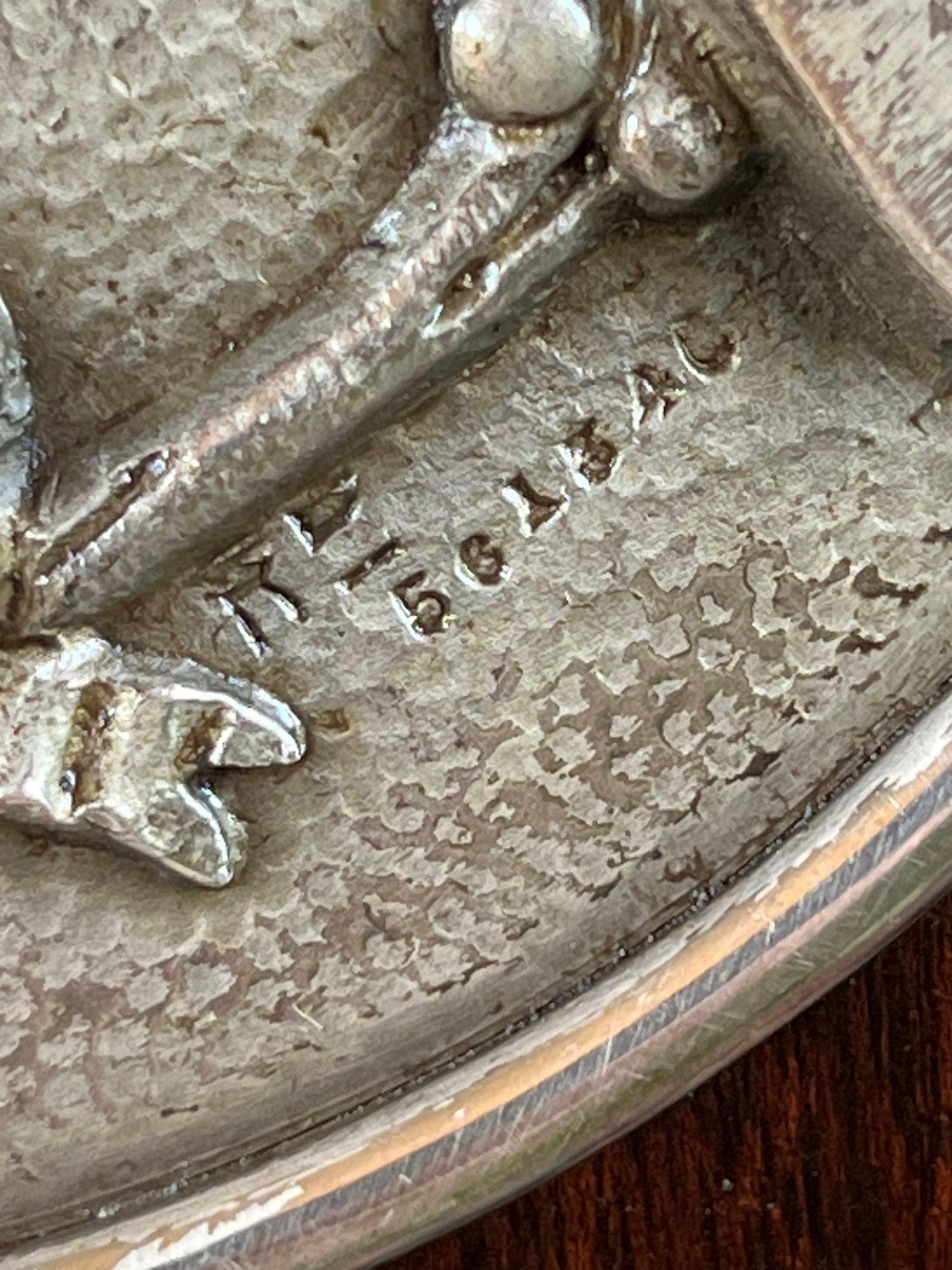 Plaque de bouclier en métal argenté antique pour bouclier de chasse à fusil de chasse anglais, vers 1910 en vente 1