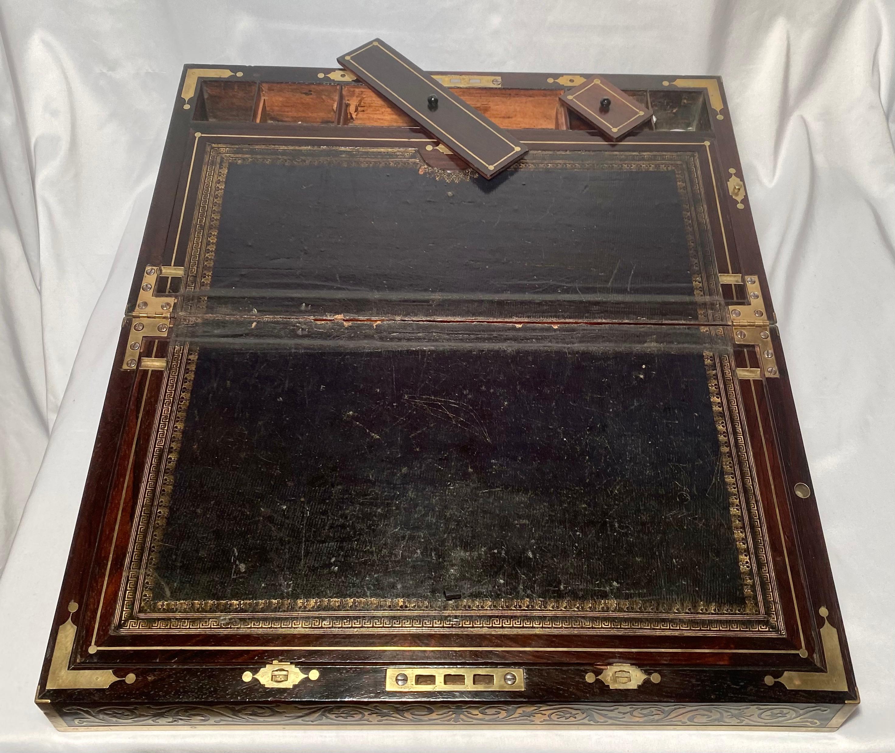 Antique English Rosewood Regency Inlaid Lap Desk, circa 1830 In Good Condition For Sale In New Orleans, LA