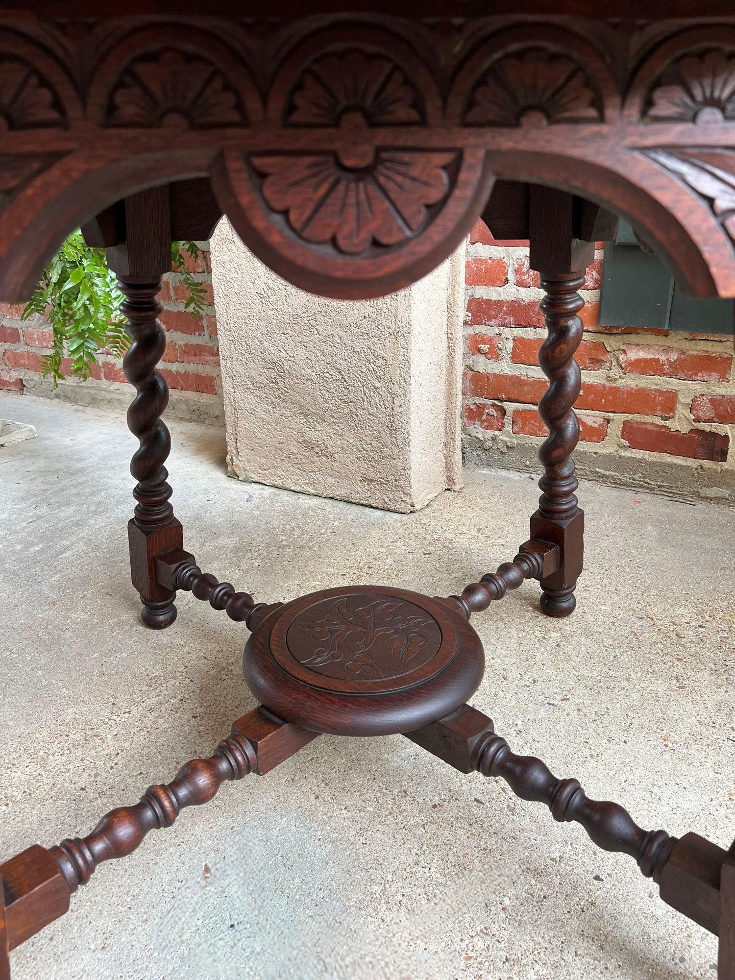 Antique English ROUND Side Center Table BARLEY TWIST Carved Oak Jacobean c1910 For Sale 13