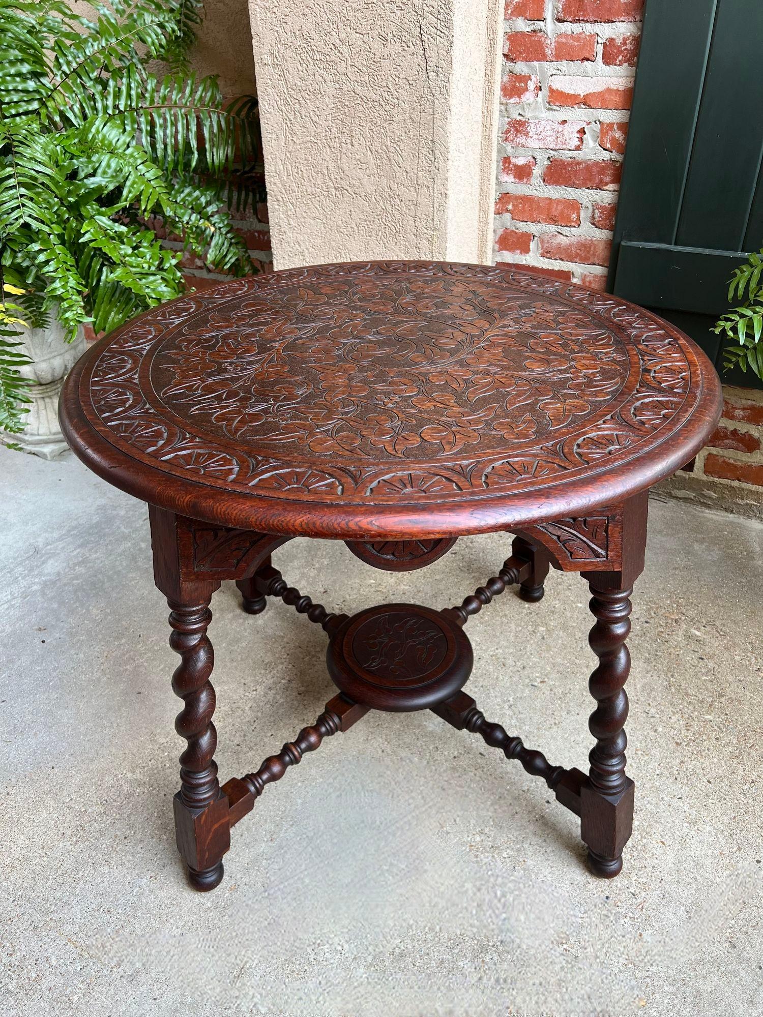Early 20th Century Antique English ROUND Side Center Table BARLEY TWIST Carved Oak Jacobean c1910 For Sale