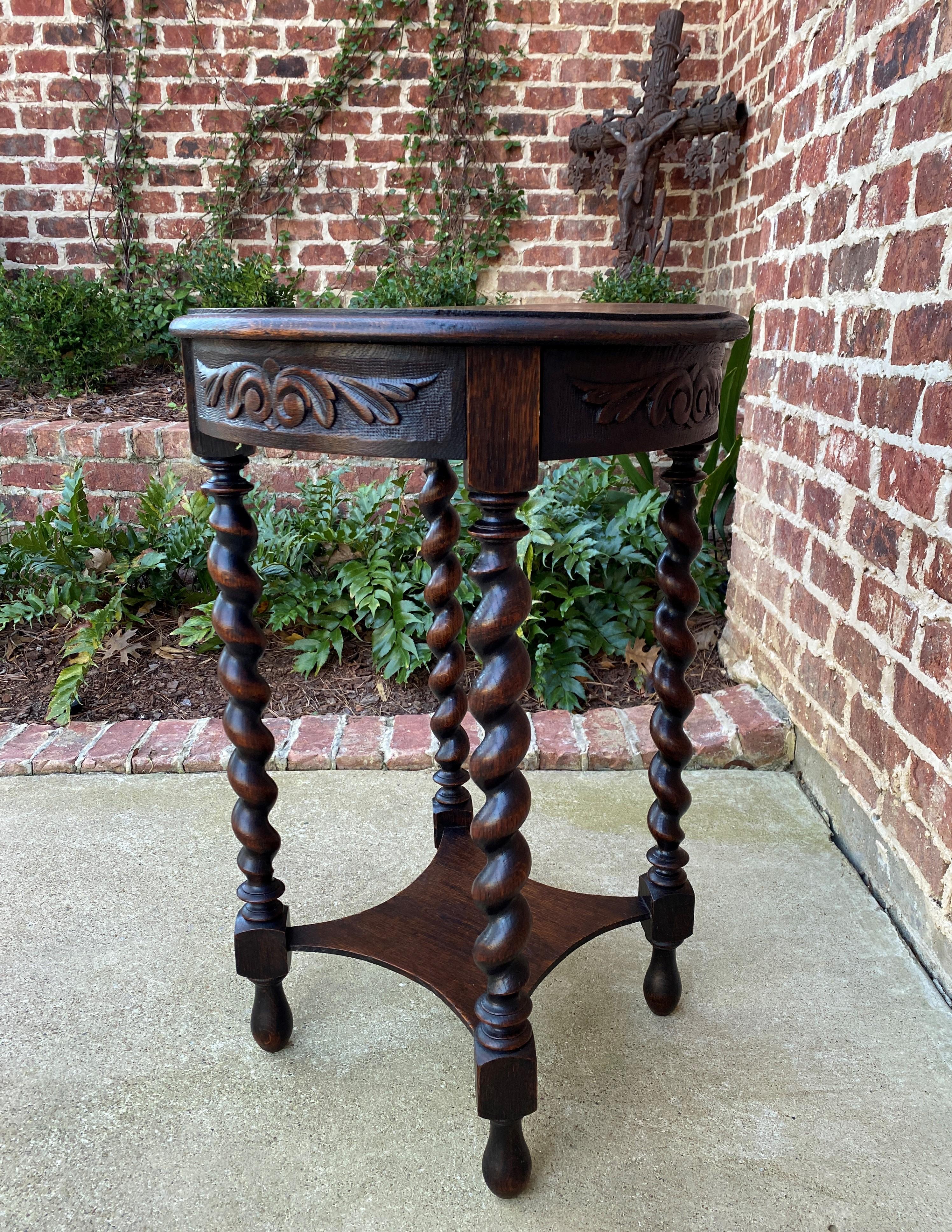 Antique English Round Table End Table Occasional Table Barley Twist Oak 2-Tier 9