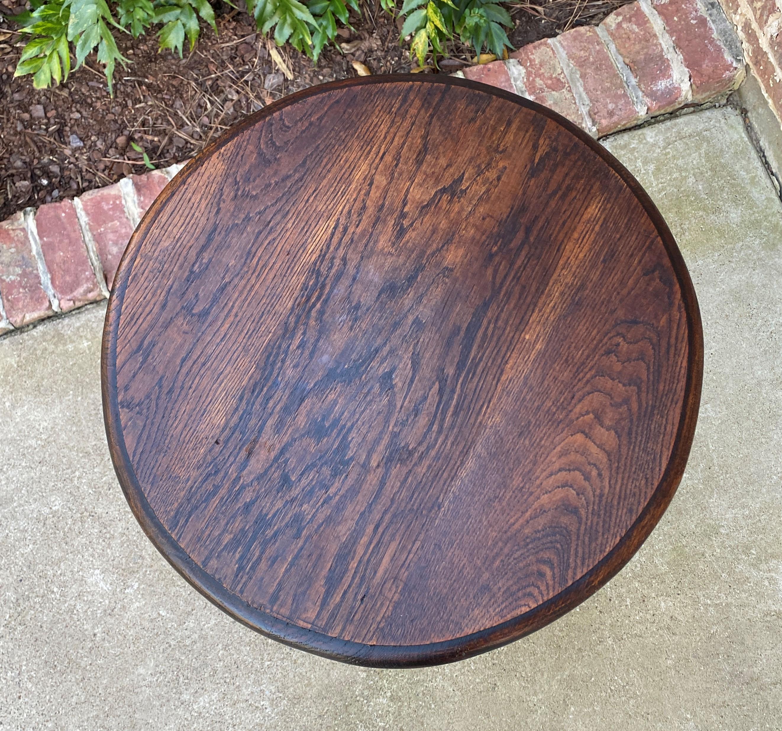 Antique English Round Table End Table Occasional Table Barley Twist Oak 2-Tier 3