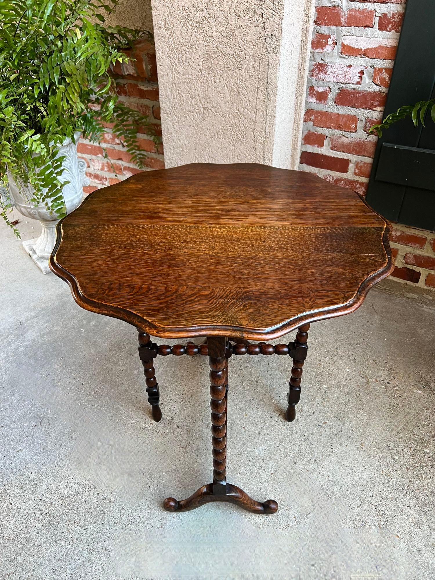Antique English Round Table Tilt Flip Top Gateleg Folding Side Carved Oak c1900 8