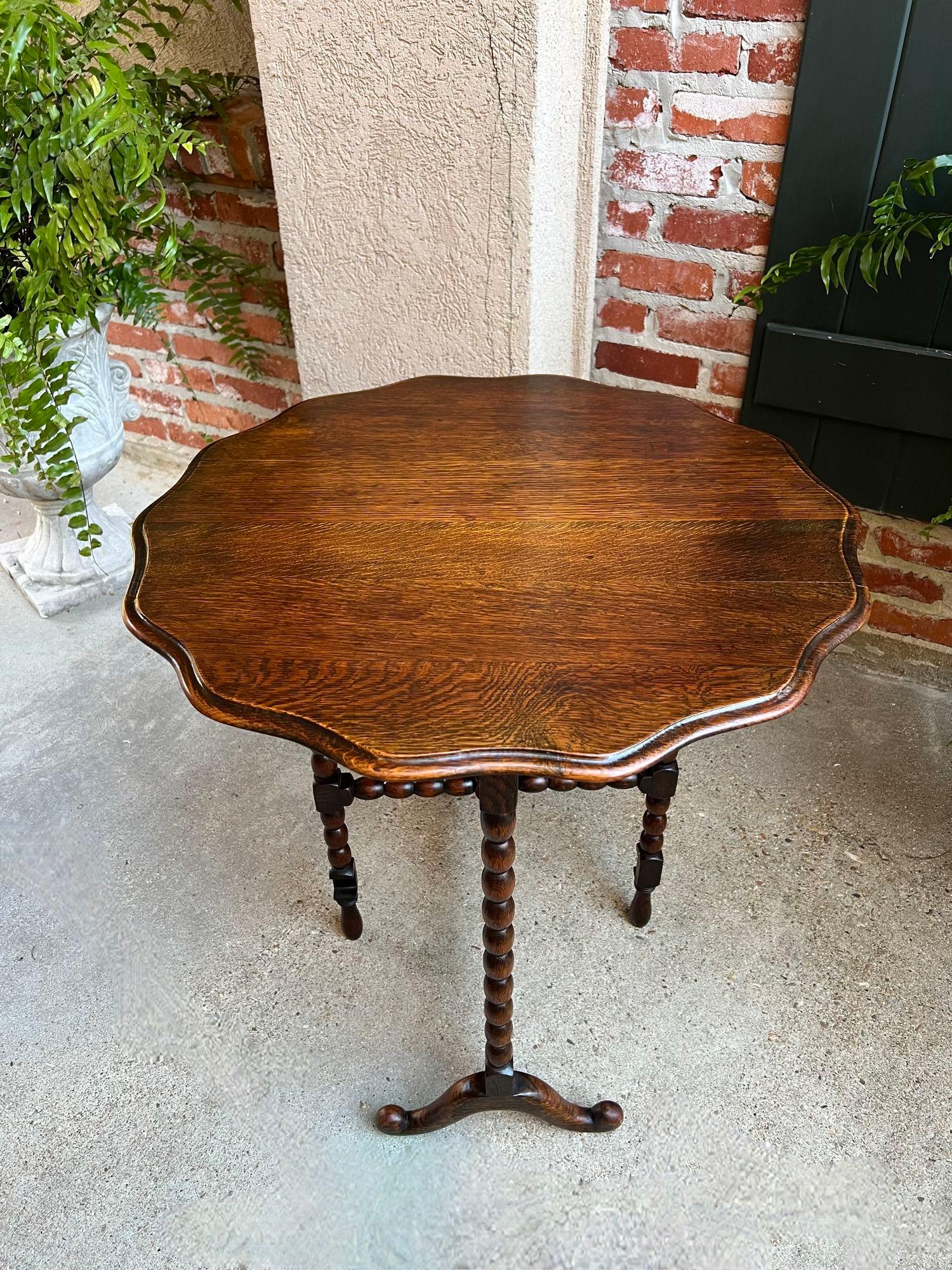British Antique English Round Table Tilt Flip Top Gateleg Folding Side Carved Oak c1900