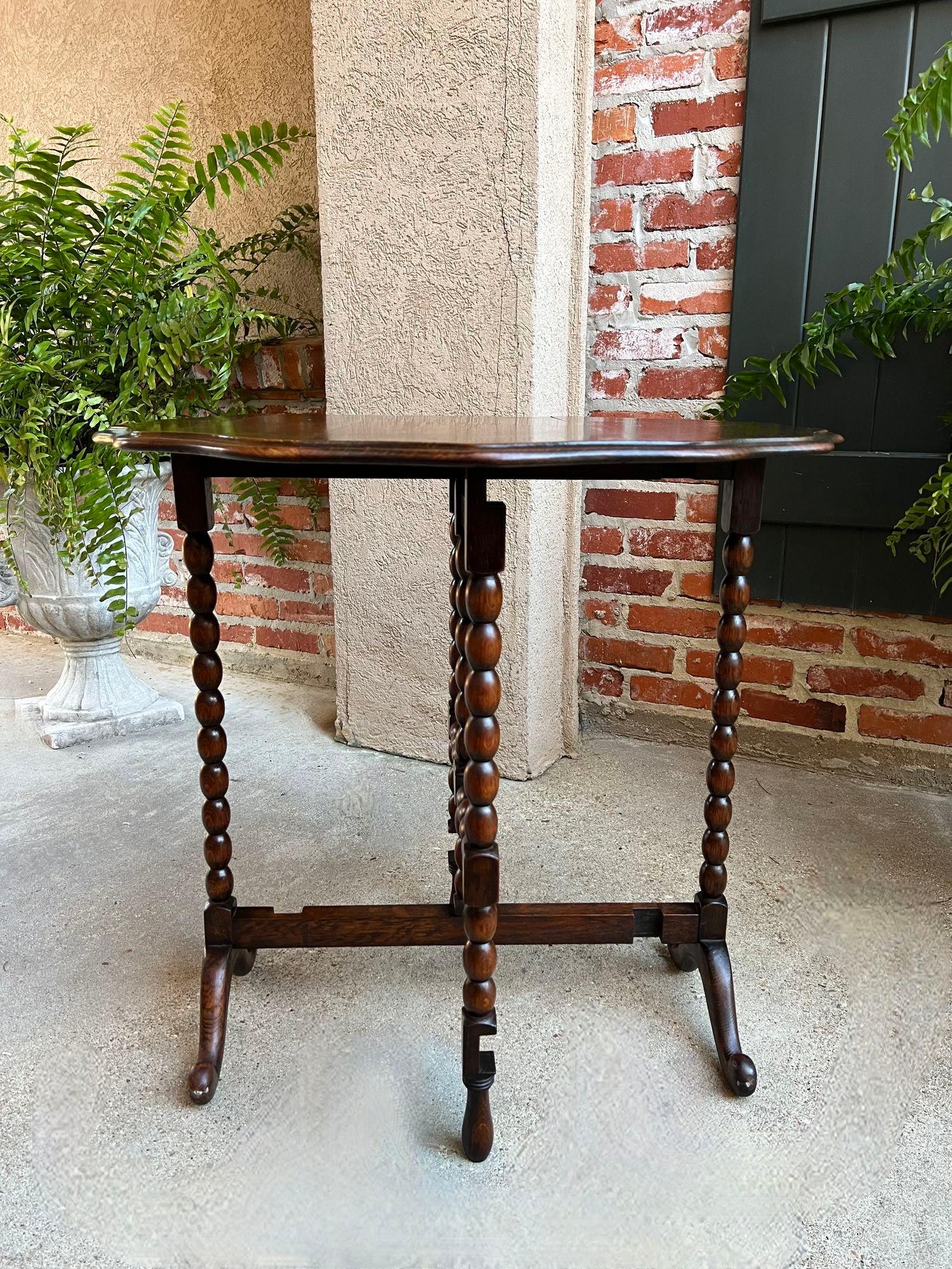 Antique English Round Table Tilt Flip Top Gateleg Folding Side Carved Oak c1900 1