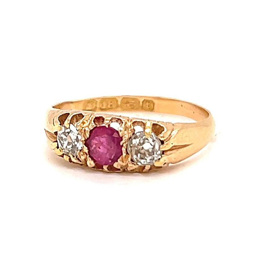 Late Victorian Antique English Ruby Diamond 18 Karat Yellow Gold Three Stone Ring