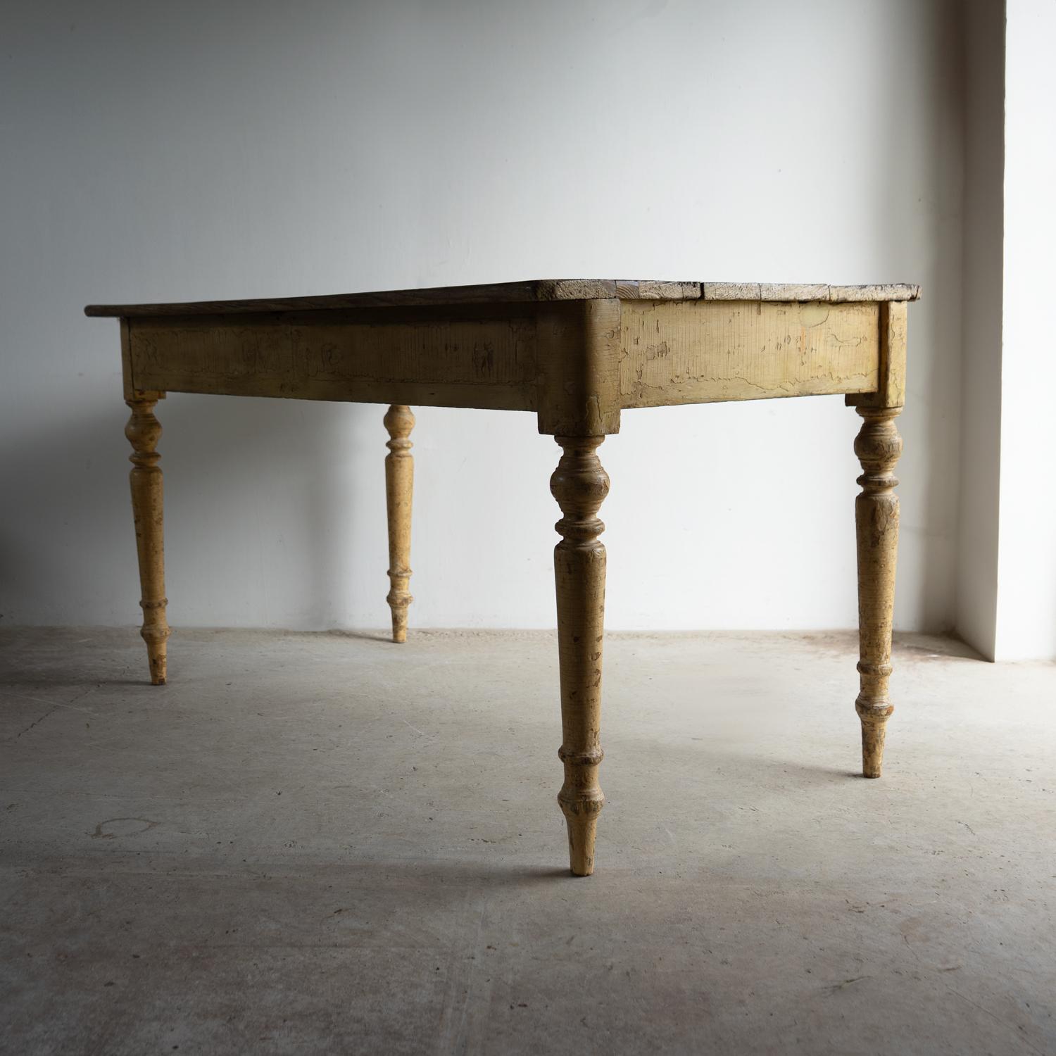 Antique English Rustic Farmhouse Painted Pine Kitchen Dining Table, 19th Century siglo XIX en venta