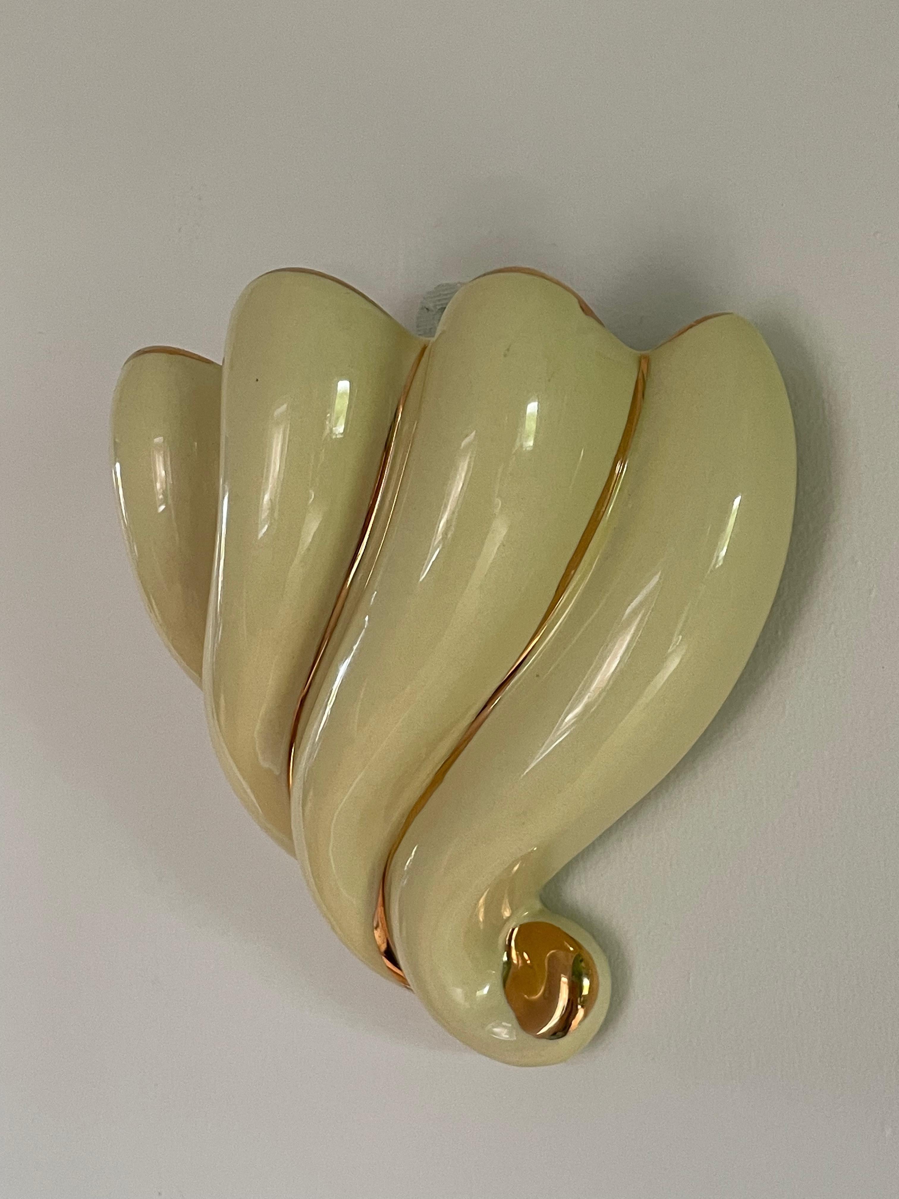 Art Deco Antique English Sadler Ceramic Wall Pocket Vase - Butter Yellow 22ct Gold For Sale