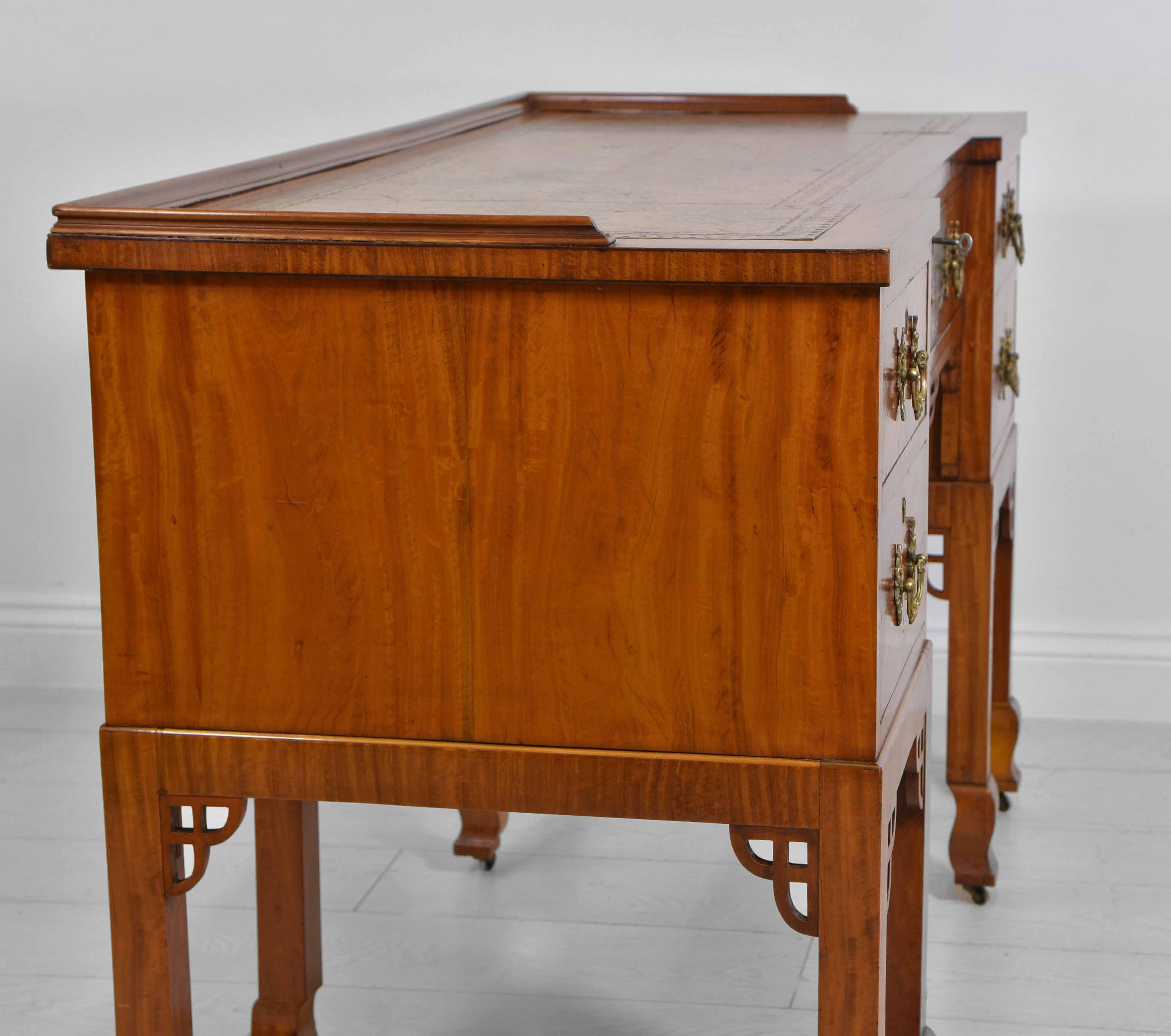 Antique English Satinwood Desk in the Japanese Manner circa 1900 For Sale 5