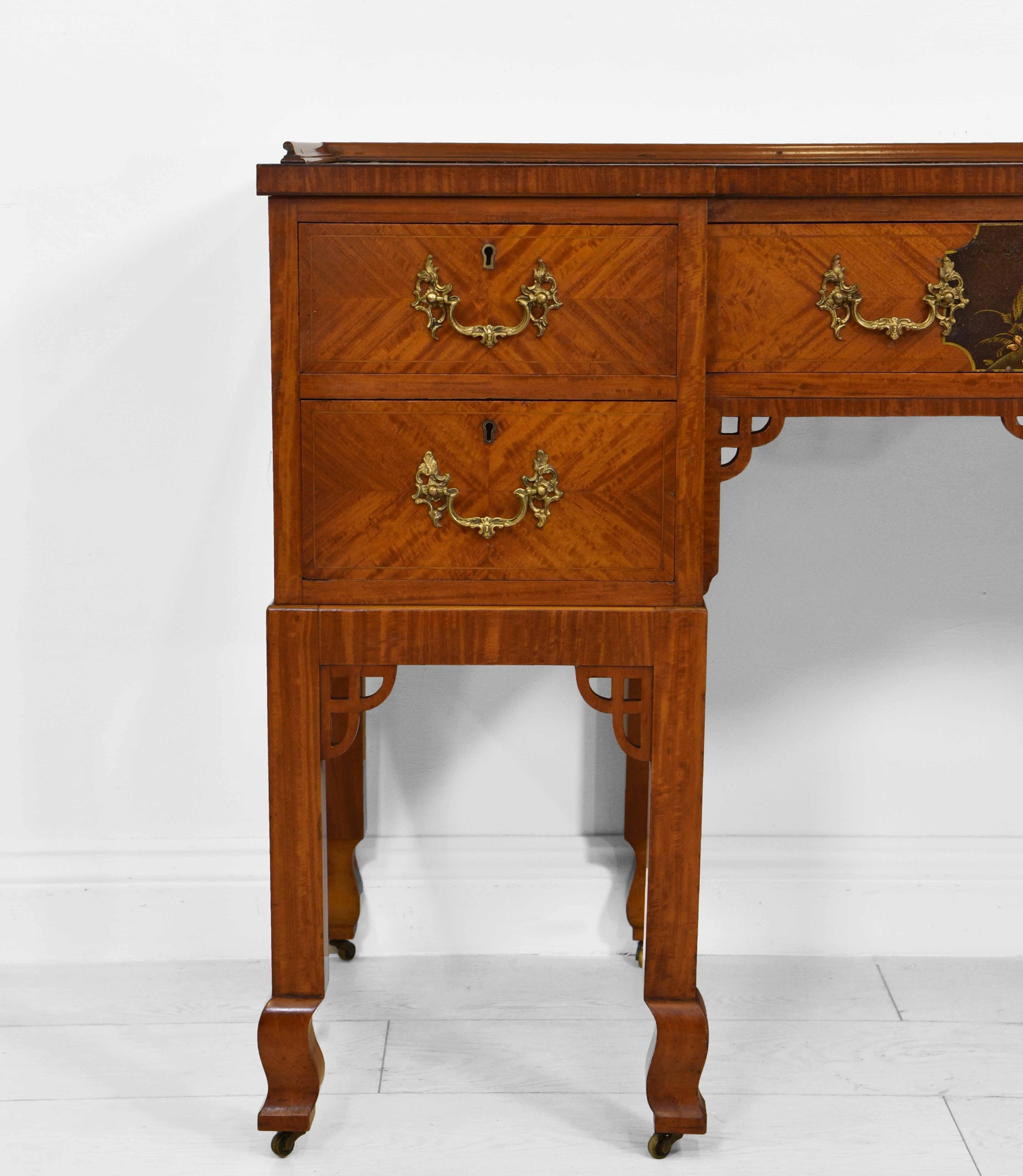 Anglo-Japanese Antique English Satinwood Desk in the Japanese Manner circa 1900 For Sale