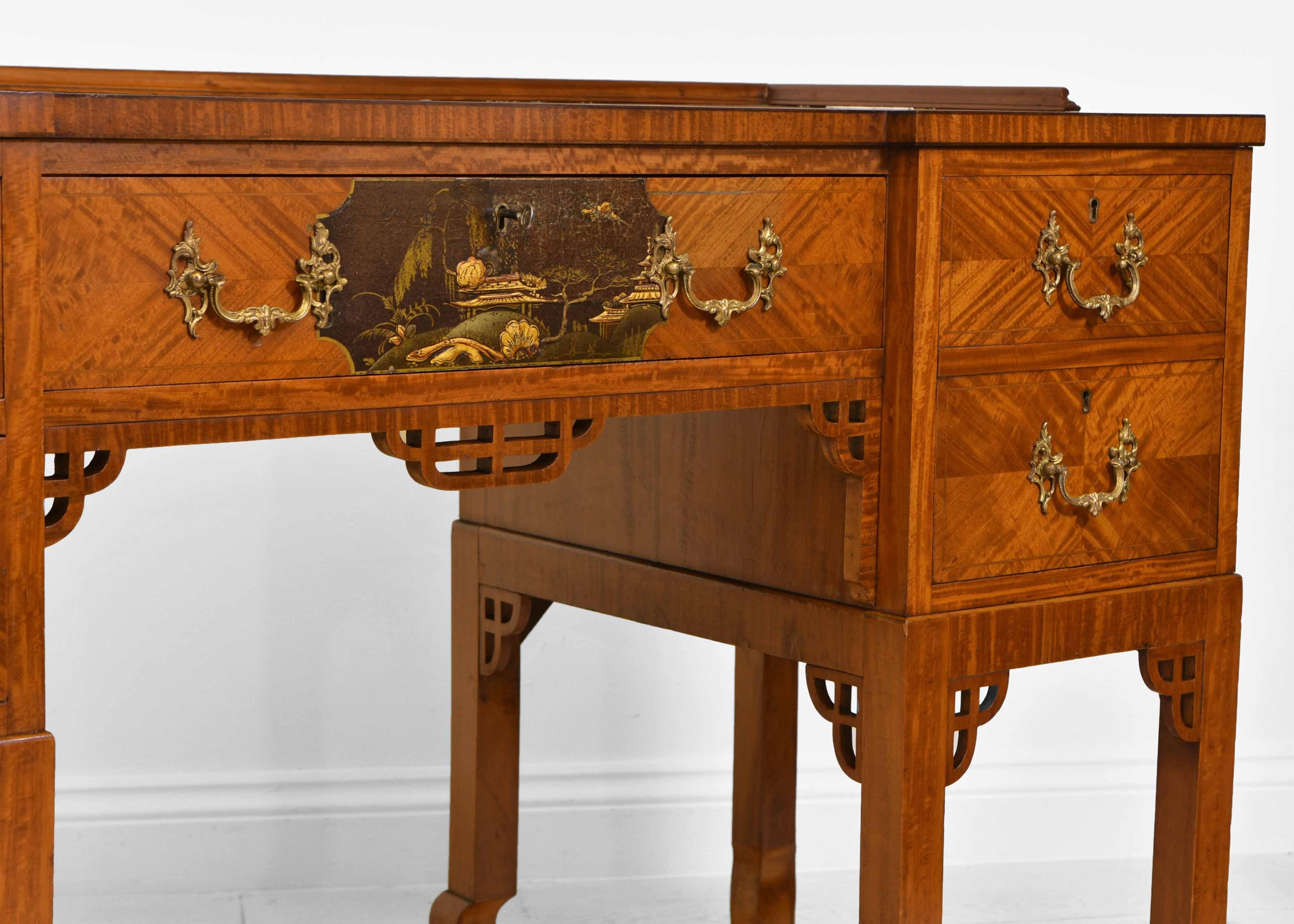 20th Century Antique English Satinwood Desk in the Japanese Manner circa 1900 For Sale