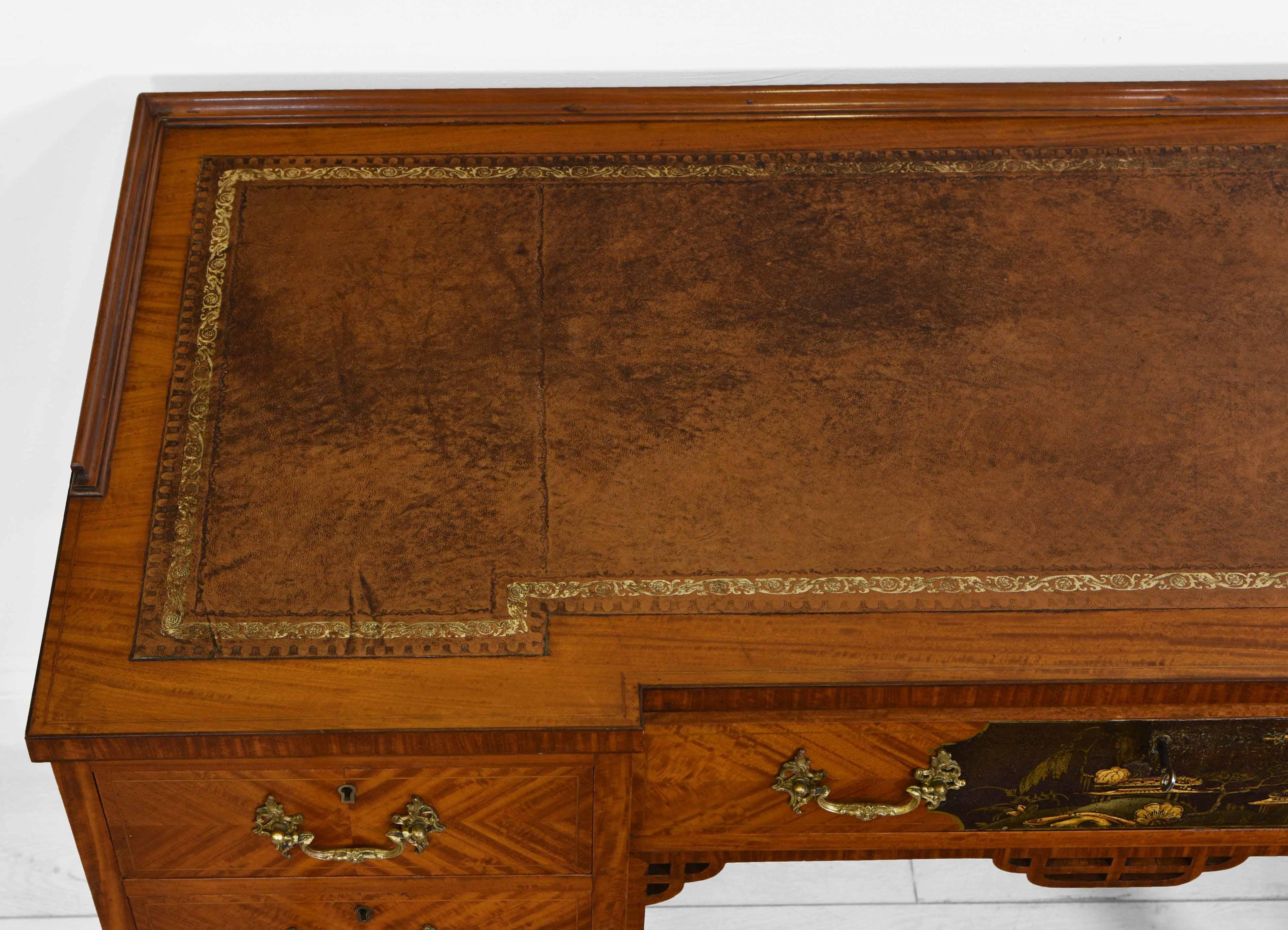 Antique English Satinwood Desk in the Japanese Manner circa 1900 For Sale 1