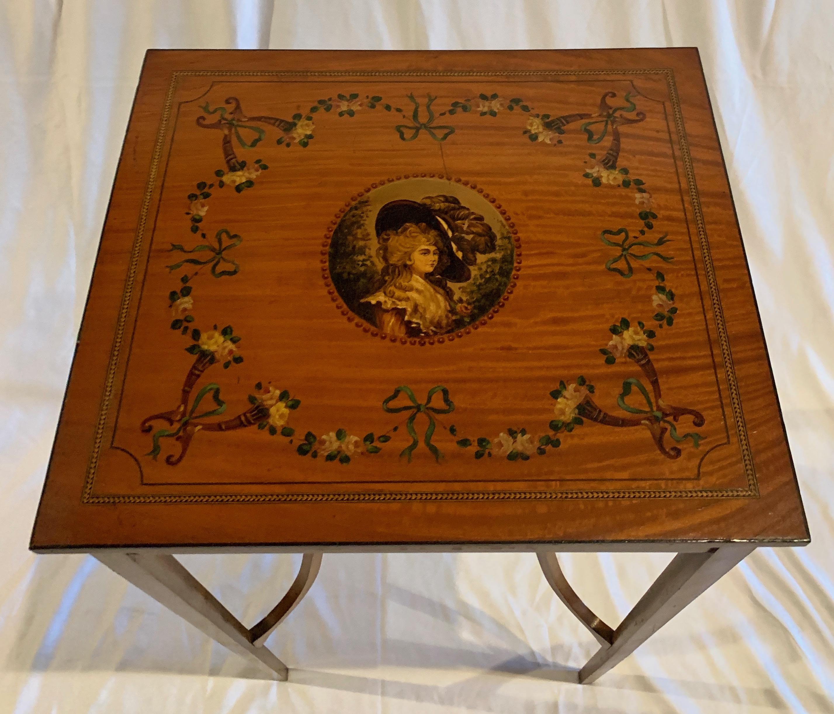 Antique English Satinwood Sewing Table Delicately Painted, circa 1870-1880 In Good Condition For Sale In New Orleans, LA