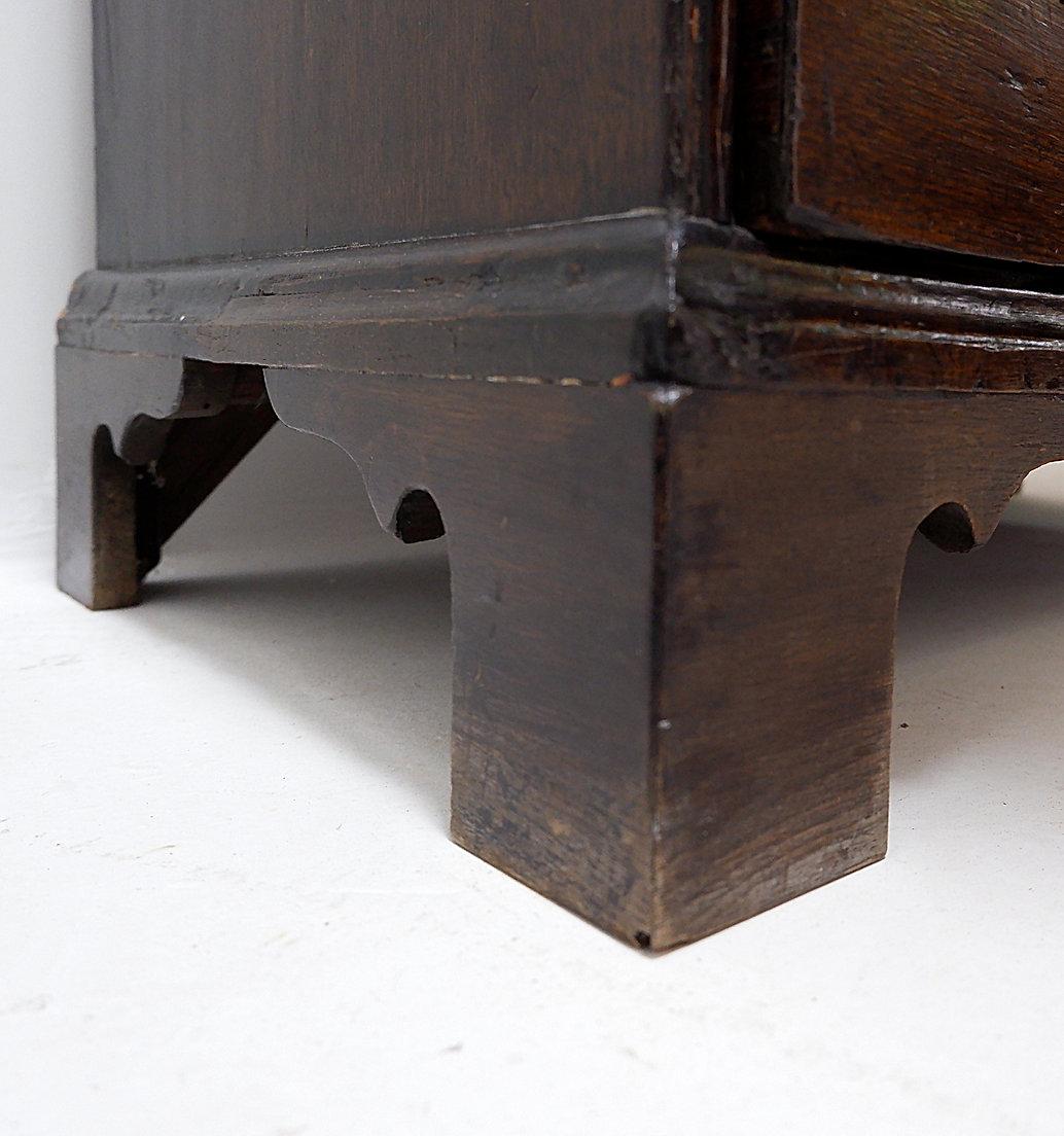 Antiker englischer Sekretär, 18. Jahrhundert im Angebot 7