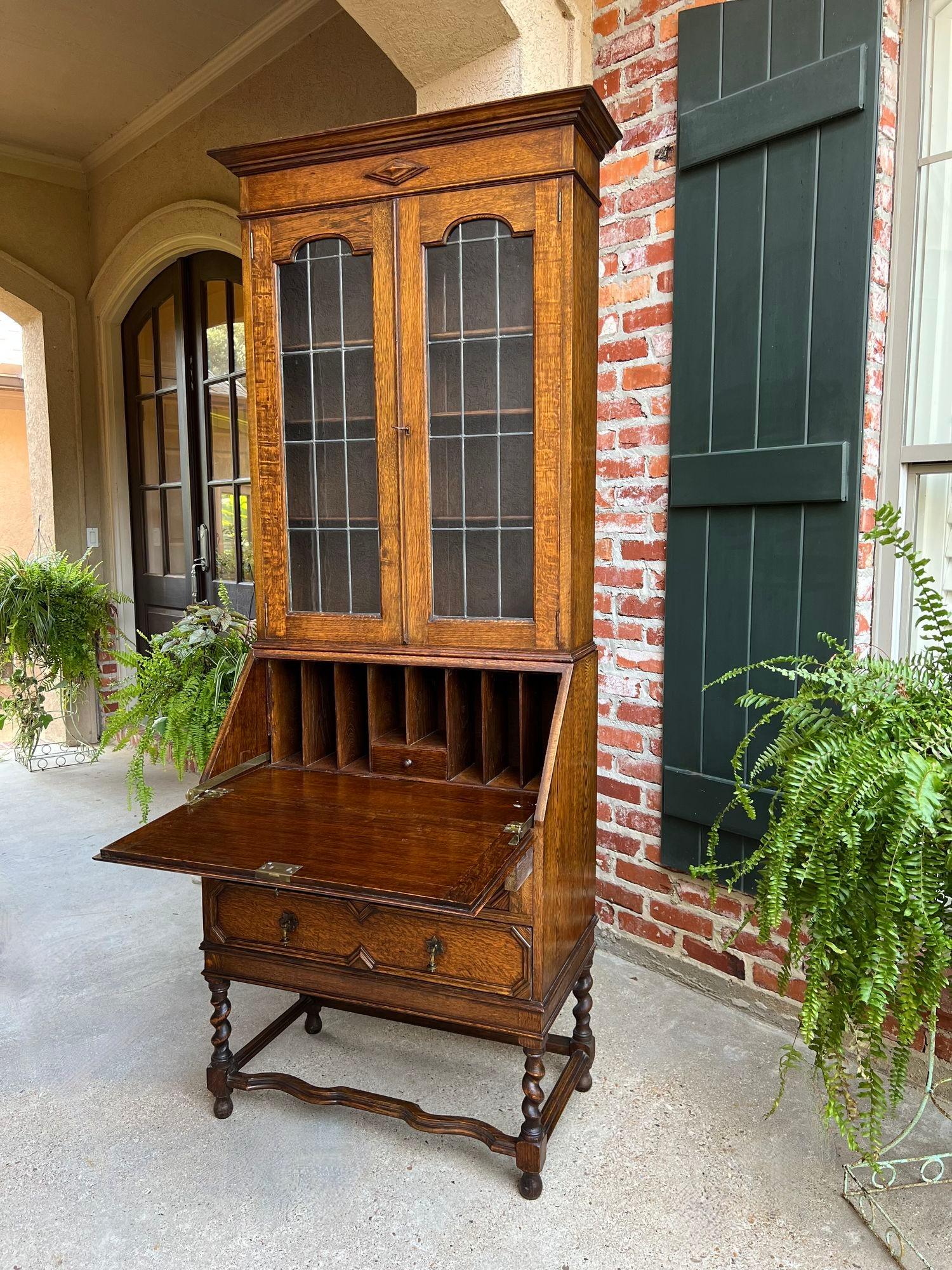 Antique English Secretary Desk Bureau Leaded Glass Bookcase Oak Barley Twist In Good Condition In Shreveport, LA