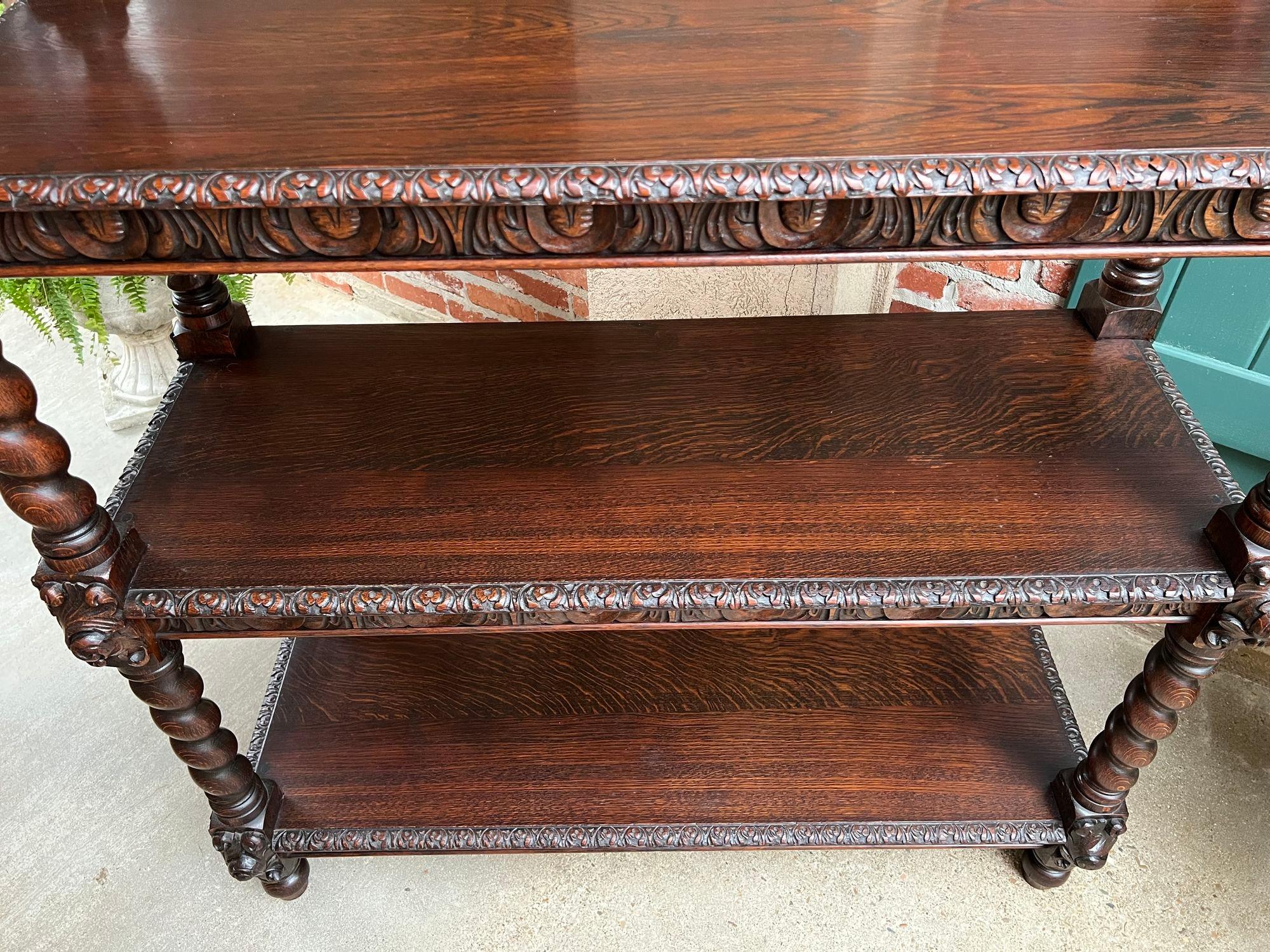 Antica credenza server inglese Barley Twist intagliata in Oak Renaissance Dumbwaiter in vendita 2