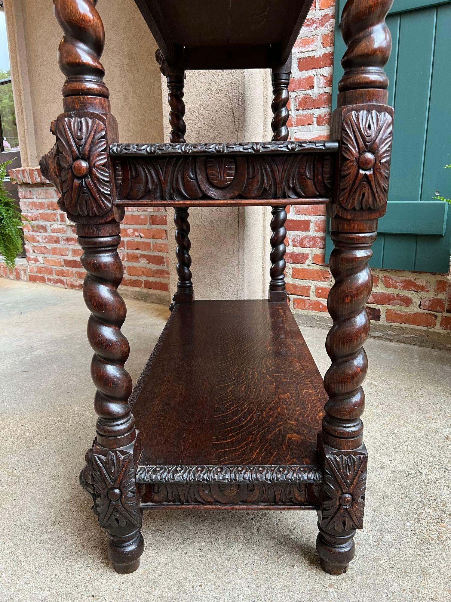 Antica credenza server inglese Barley Twist intagliata in Oak Renaissance Dumbwaiter in vendita 1
