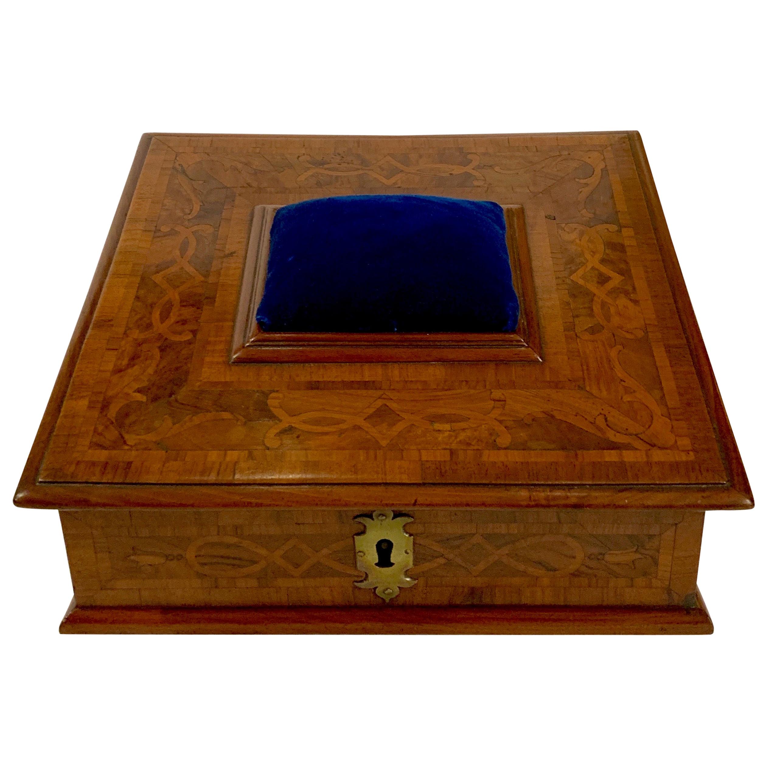 Antikes englisches Nähkästchen oder Jewell Box, ca. 1850-1860 im Angebot
