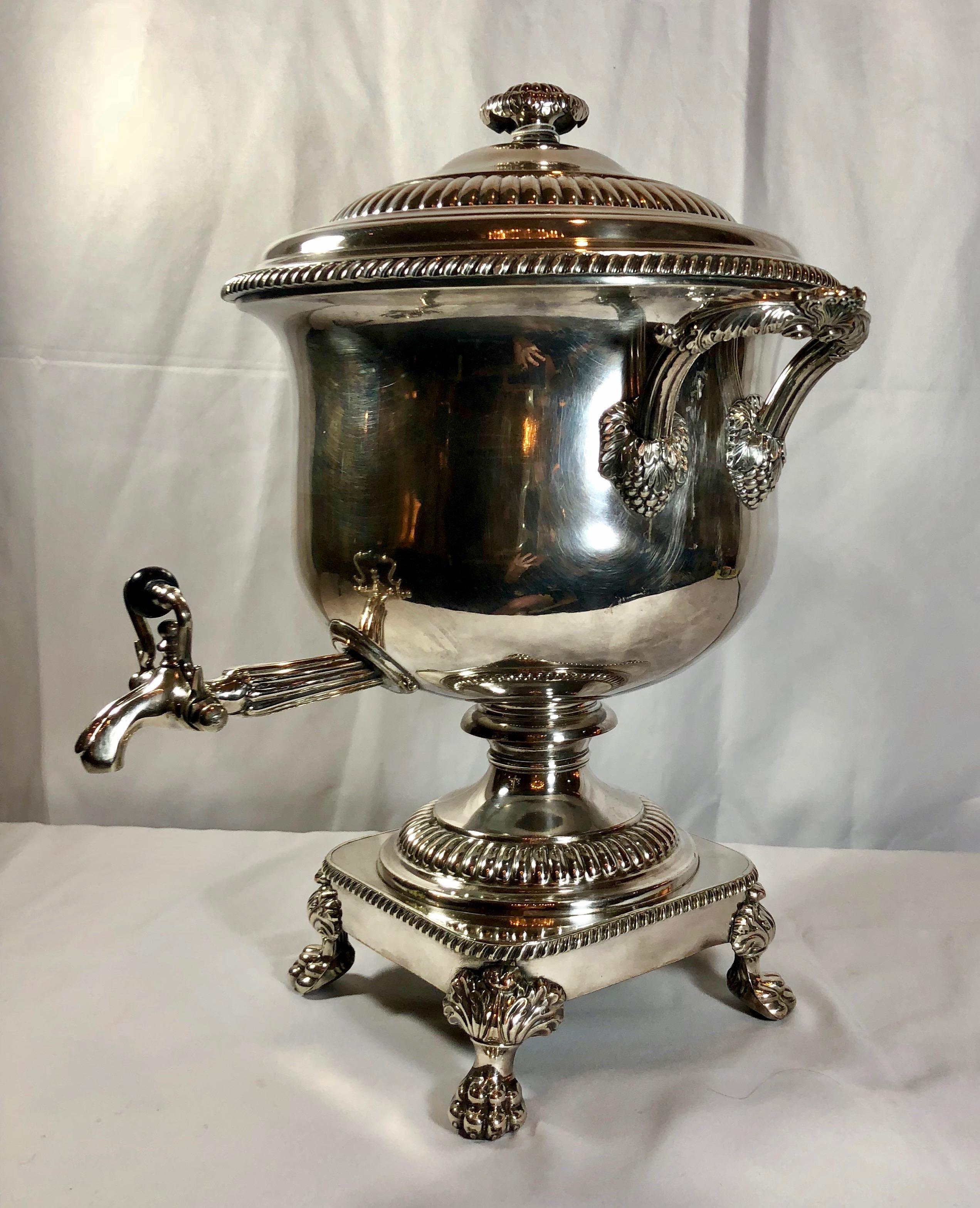 Antique English Sheffield Silver Hot Water Kettle, circa 1830 In Good Condition In New Orleans, LA
