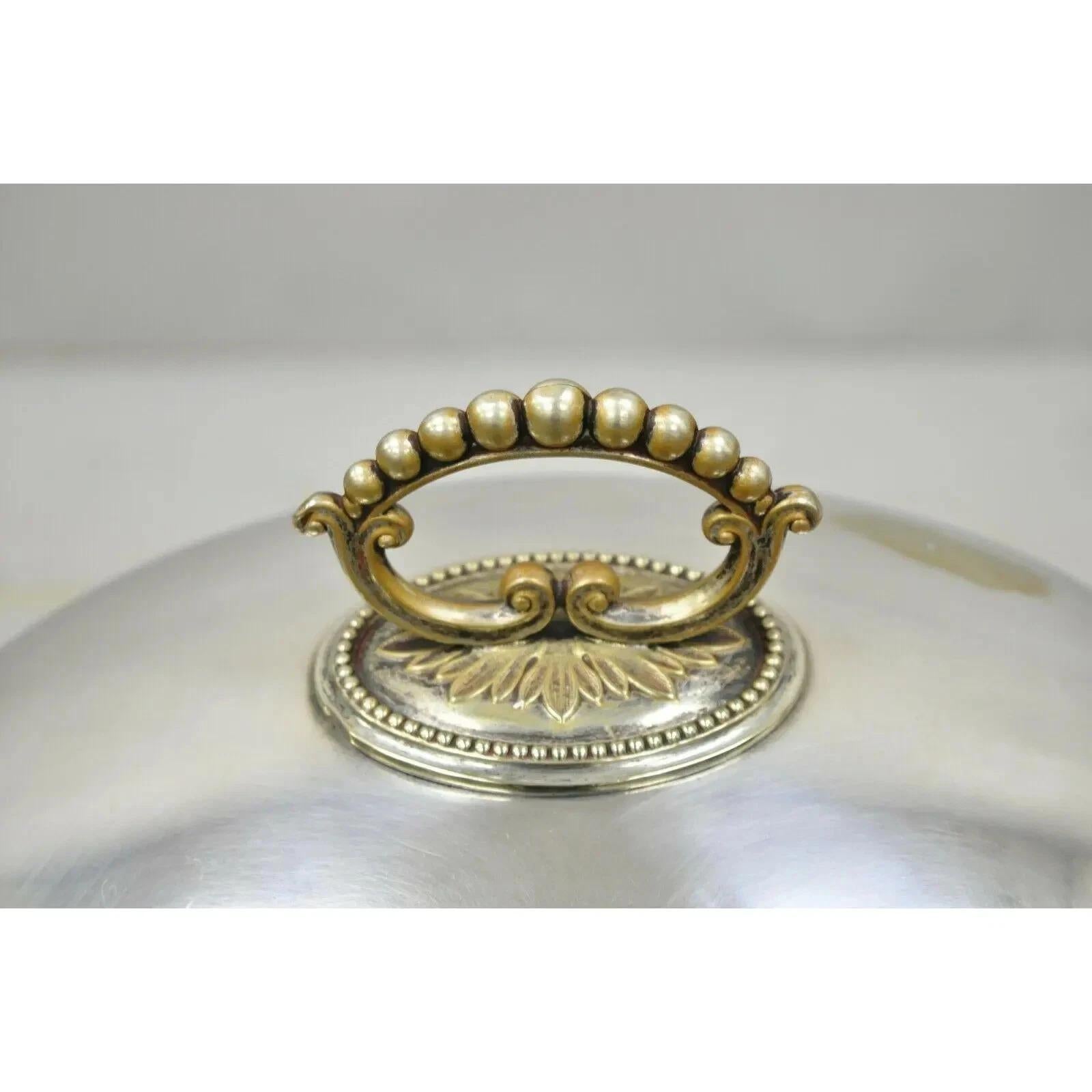 Antike englische Sheffield Regency Oval versilbert Fleisch Gericht servieren Abdeckung Kuppel Deckel. Artikel verfügt über einen verzierten Griff und Rand, Haken zum Aufhängen, sehr schöne antike Artikel. Unmarkiert, vermutlich Sheffield. CIRCA