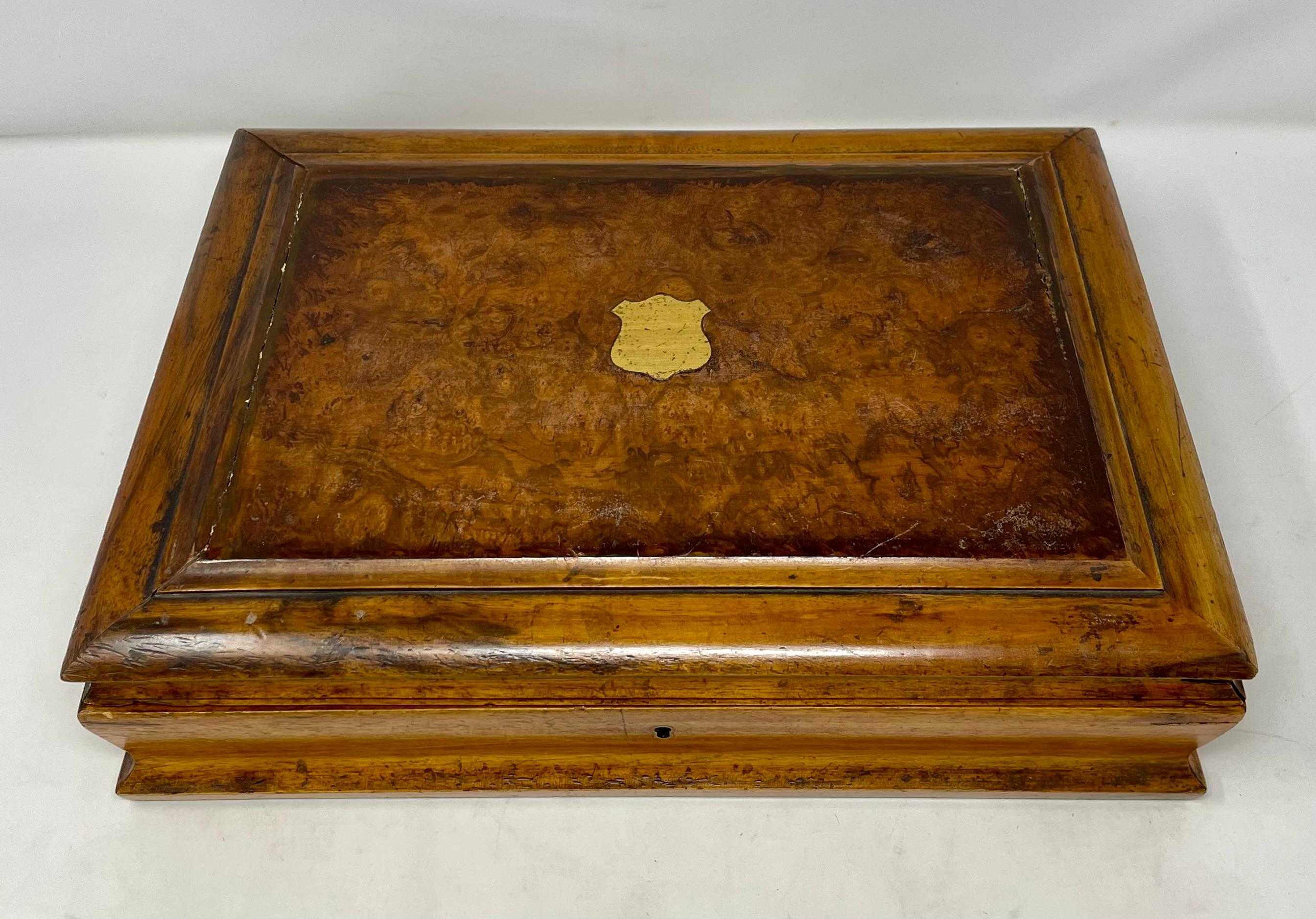 Antico servizio di pesce inglese in argento Sheffield a 36 pezzi in una valigetta chiusa Circa 1880 in vendita 5