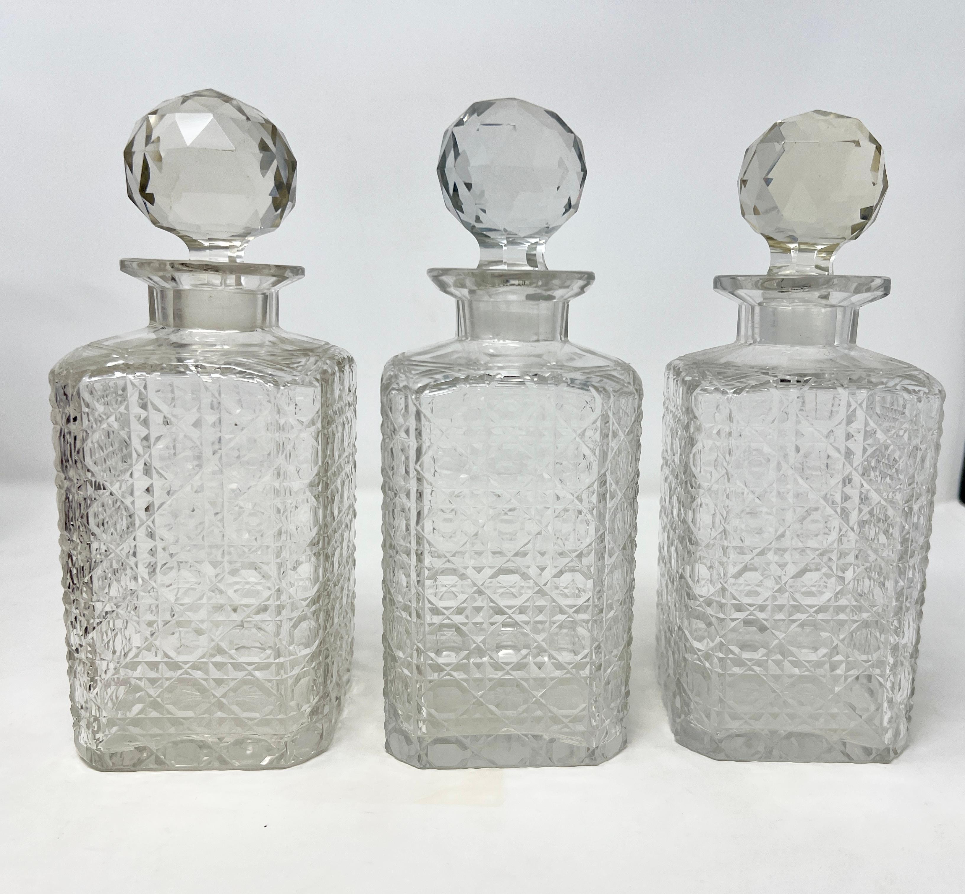 Antique English Sheffield Silver, Golden Oak & Cut Crystal 3 Bottle Tantalus. In Good Condition For Sale In New Orleans, LA