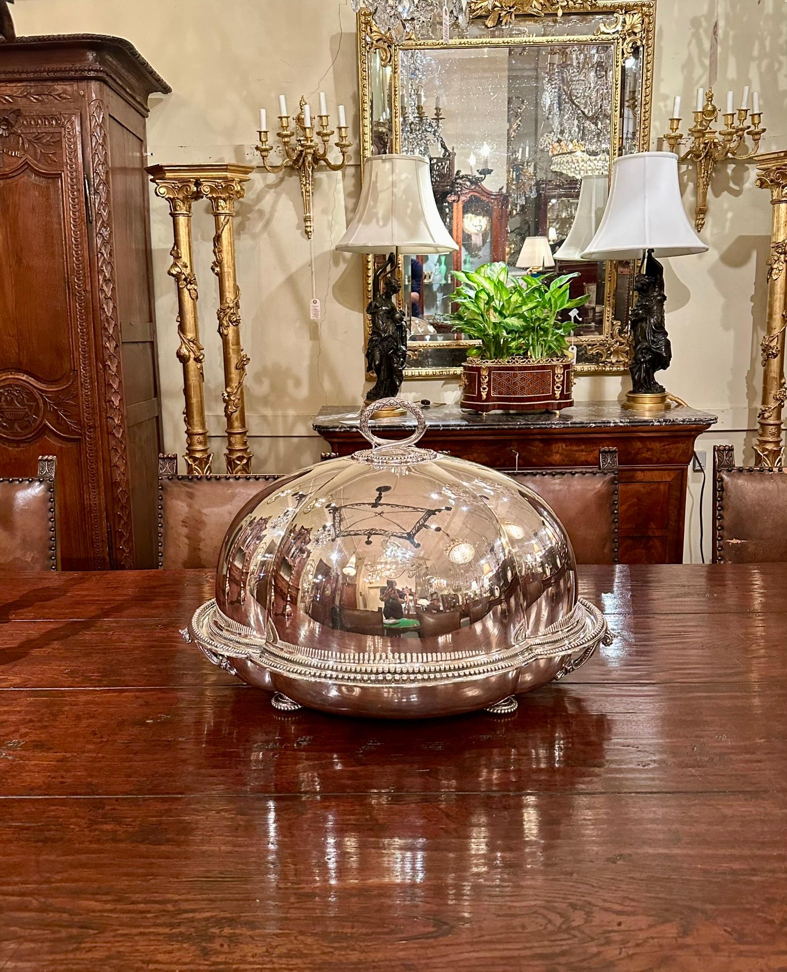 Antigua Cúpula de Carne de Plata Inglesa de Sheffield con Bandeja de Agua Caliente, Circa 1910-1920. en venta 1