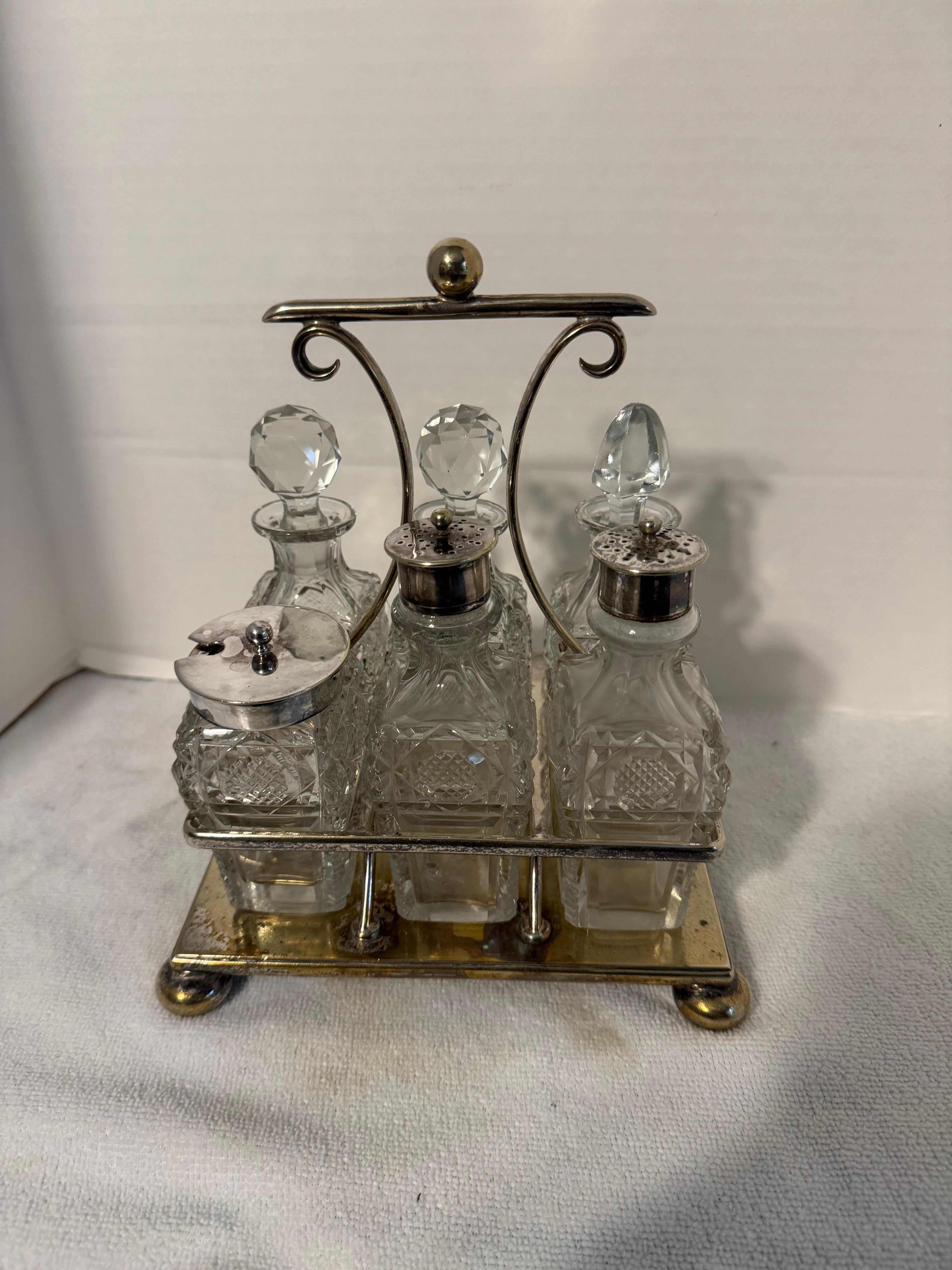 Antiguo juego inglés Sheffield de plata y cristal Crue Circa 1890 en venta 4