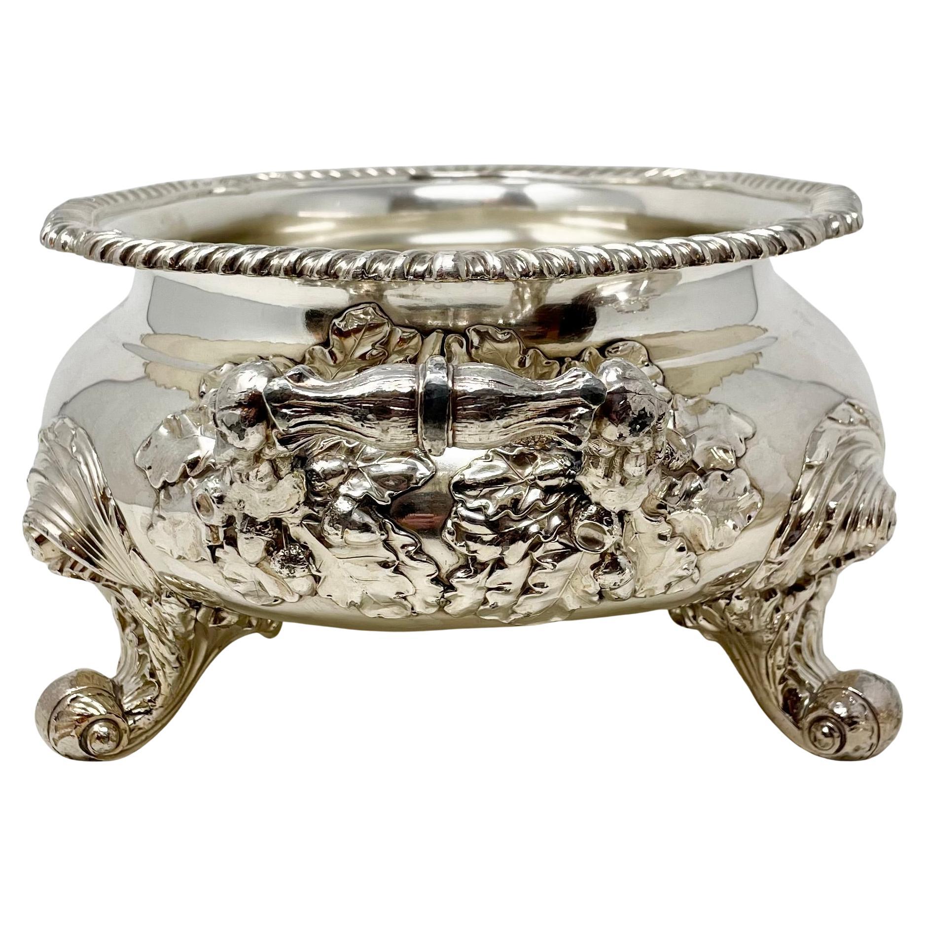 Sopera inglesa antigua de Sheffield, con pie de chapa de plata, circa 1880-1890. 2