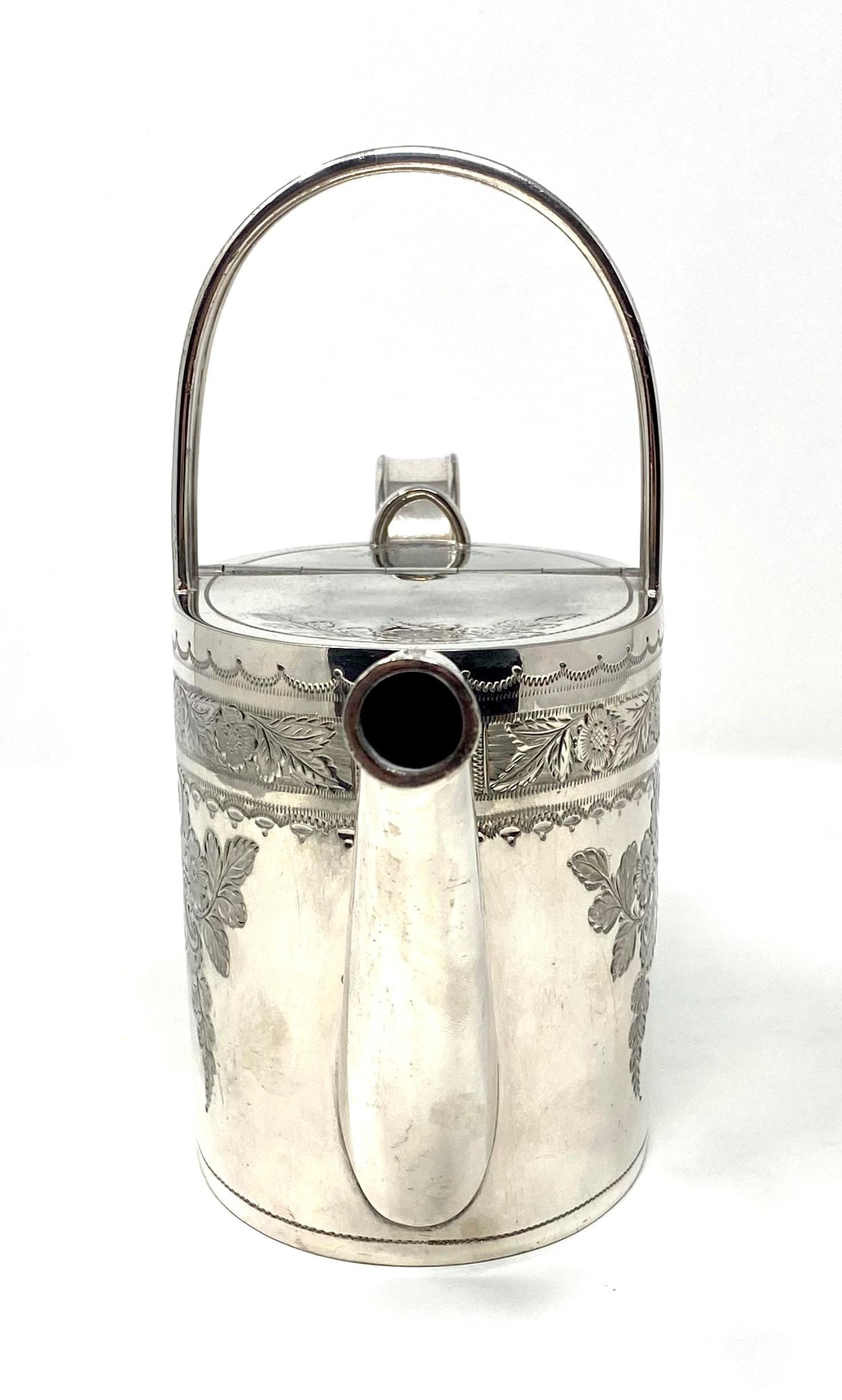 Antique English Sheffield Silver Plated and Hand Engraved Watering Can In Good Condition For Sale In New Orleans, LA