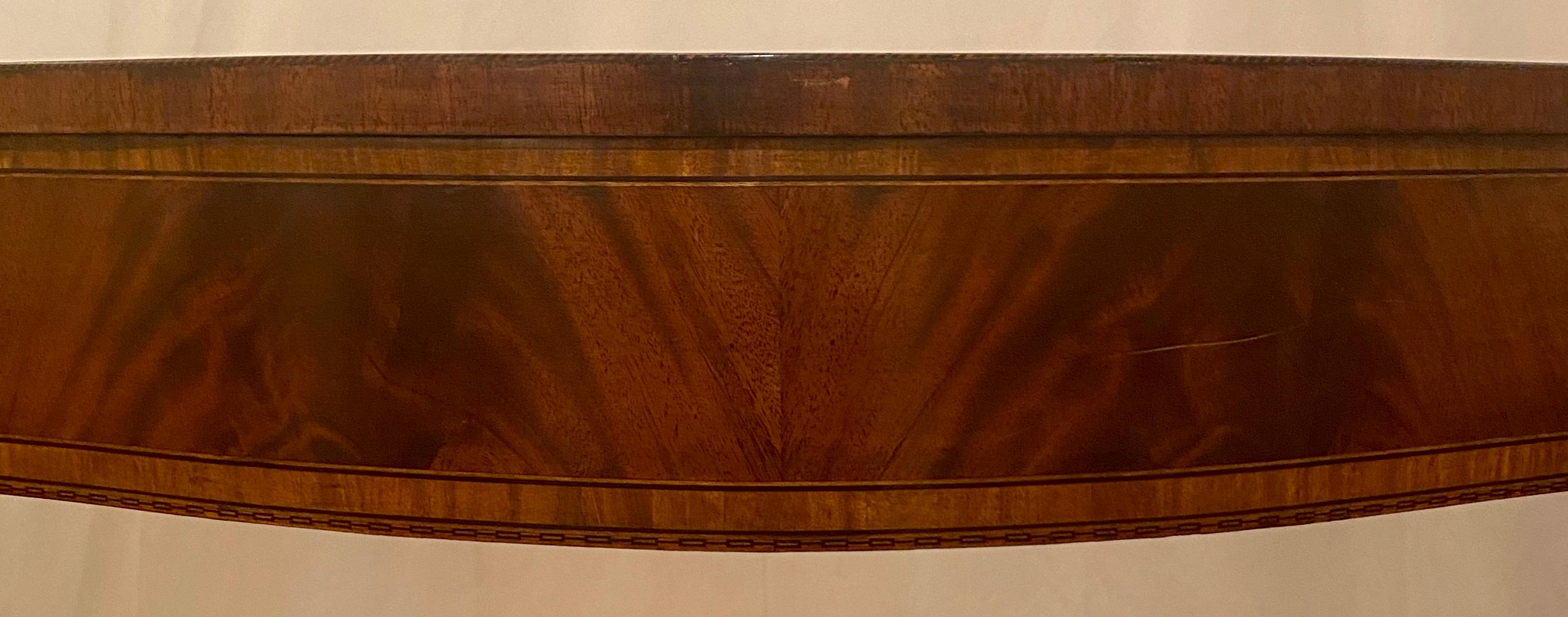Antique English Sheraton Serpentine Sideboard with Satinwood Inlay For Sale 2