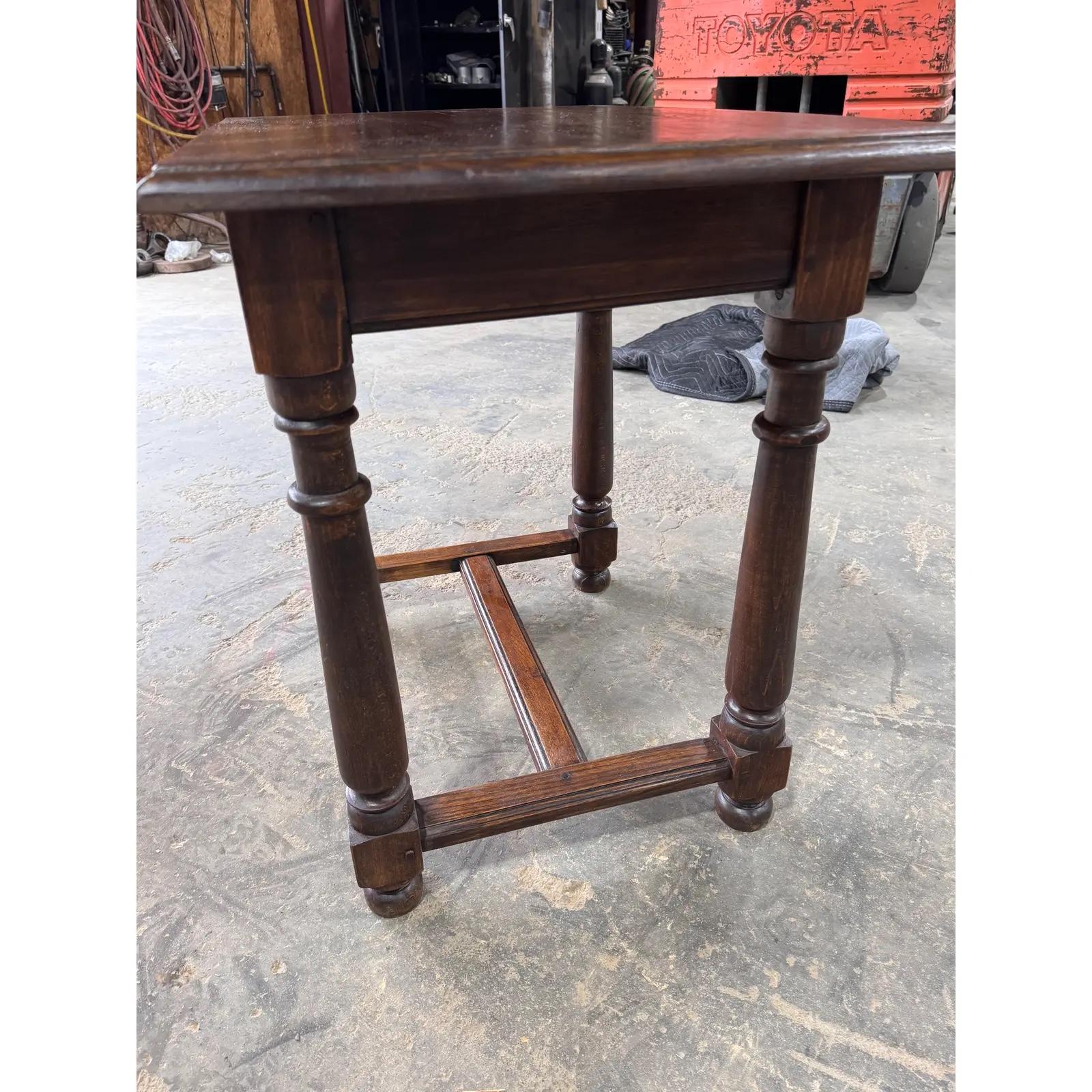 Table d'appoint anglaise ancienne en vente 3