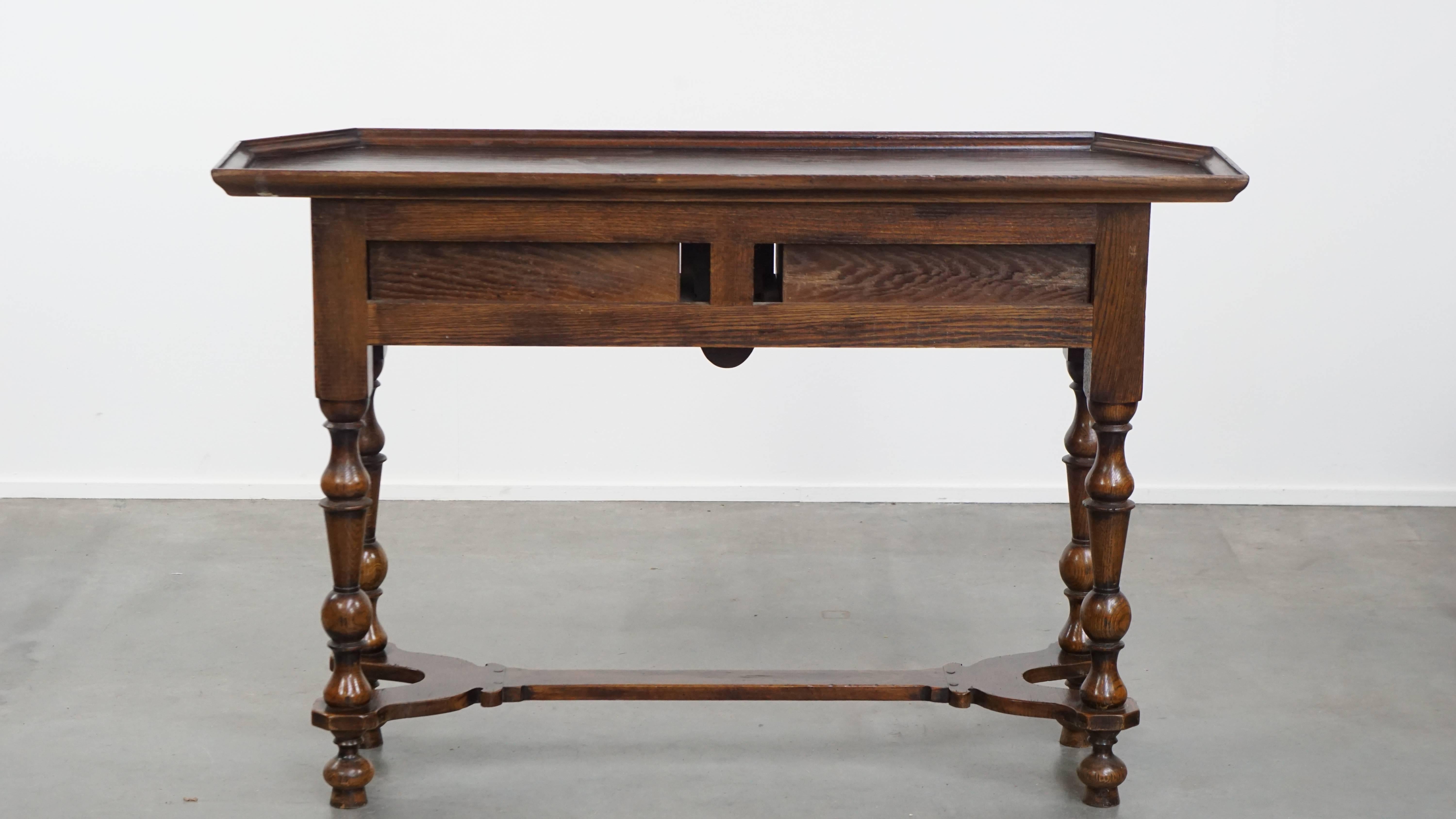 Hand-Crafted Antique English Side Table / Sideboard in Oak with 2 Drawers For Sale
