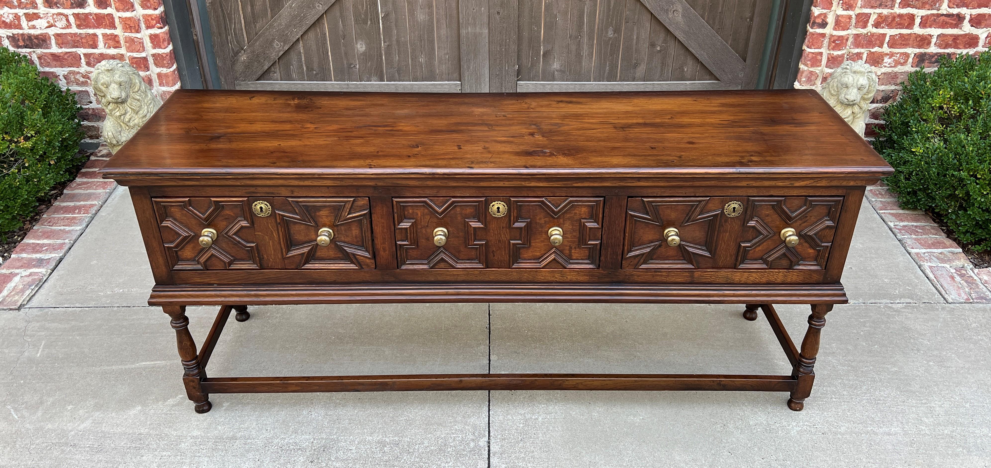 Antique English Sideboard Server Sofa Table Console Buffet Jacobean Oak C. 1890 In Good Condition In Tyler, TX
