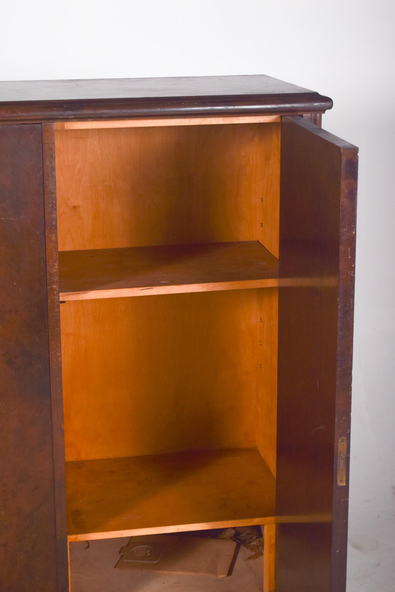 Antica credenza inglese a tre ante In condizioni buone in vendita a Lisboa, Lisboa