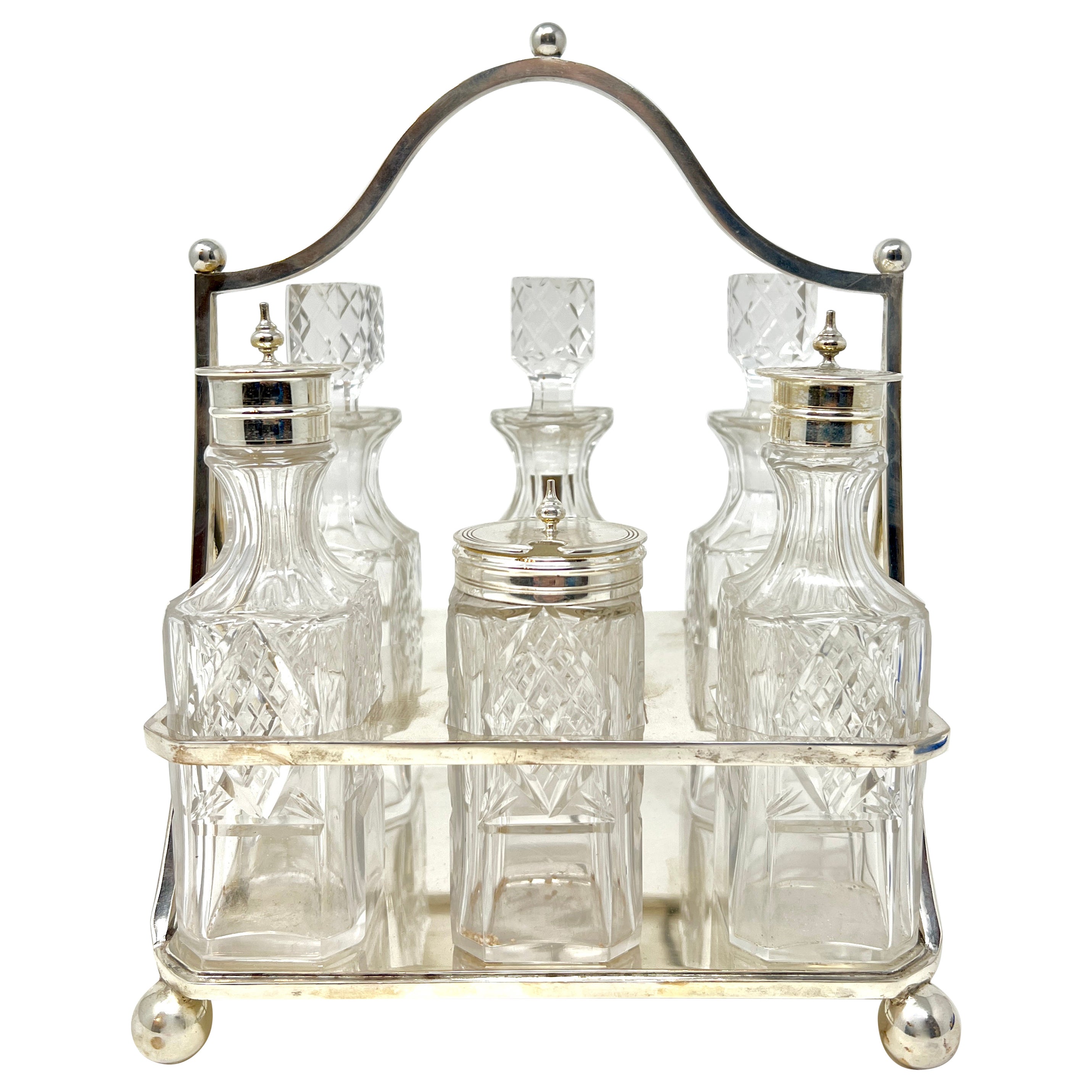 Antikes englisches Besteckset aus Silberblech und geschliffenem Kristall, um 1880-1890.