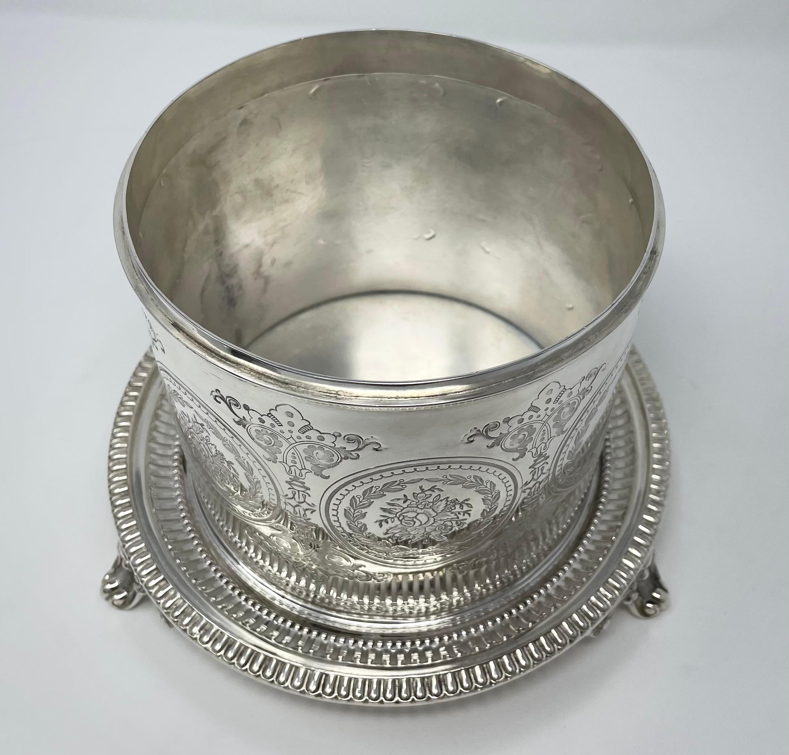 19th Century Antique English Silver Plate Biscuit Box, circa 1880 For Sale