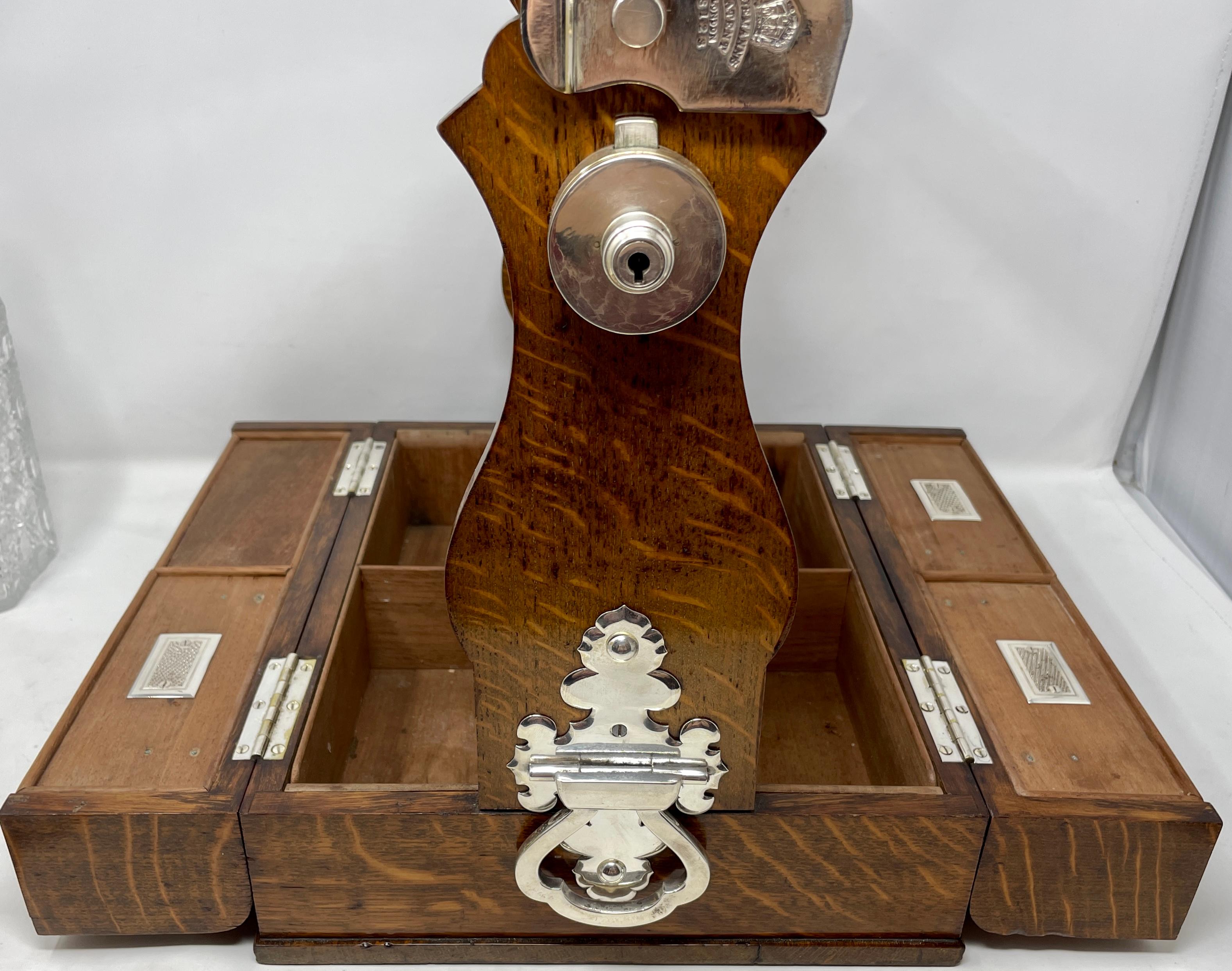 Antique English Silver Plate & Cut Crystal Tantalus Smoker's Box, Circa 1880 In Good Condition In New Orleans, LA