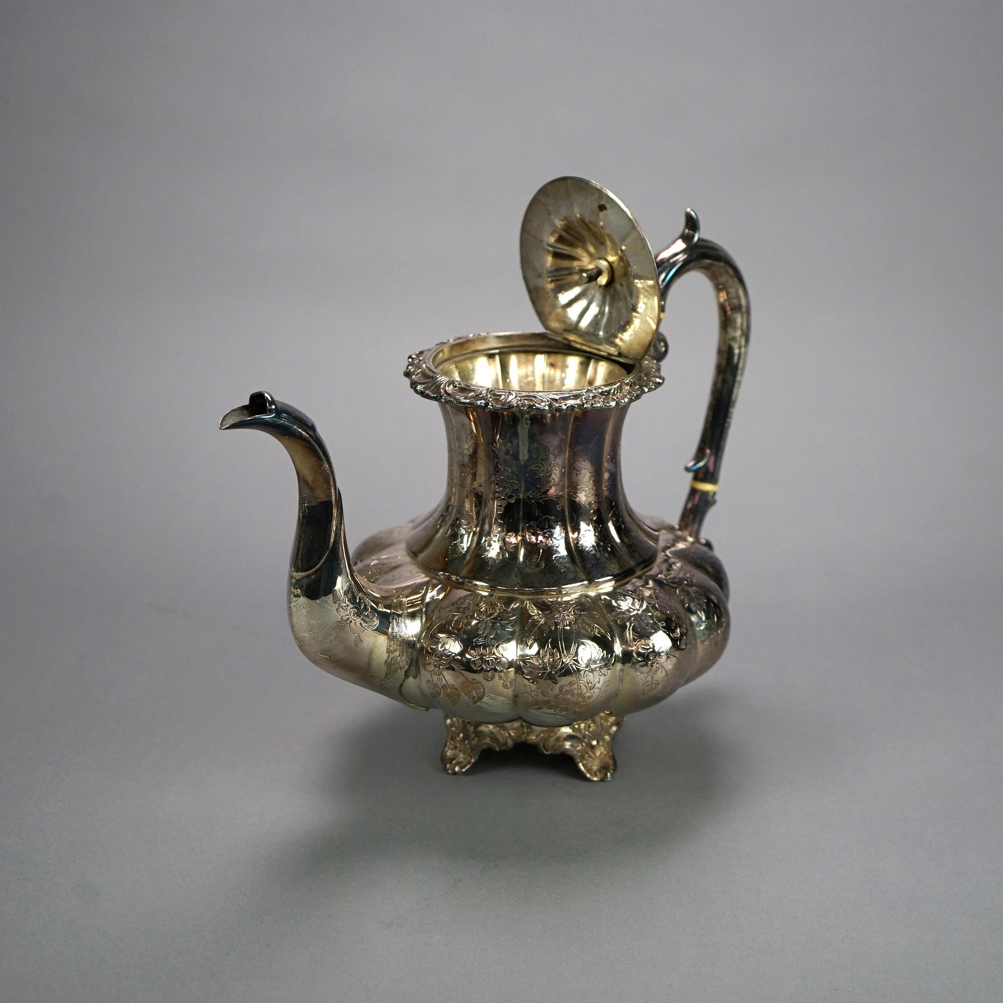 Service à thé anglais ancien de quatre pièces en métal argenté avec plateau 19ème siècle en vente 6