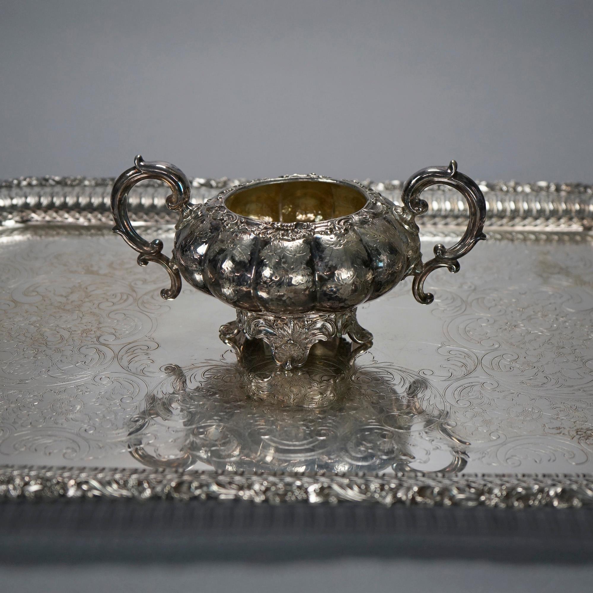 Service à thé anglais ancien de quatre pièces en métal argenté avec plateau 19ème siècle en vente 1
