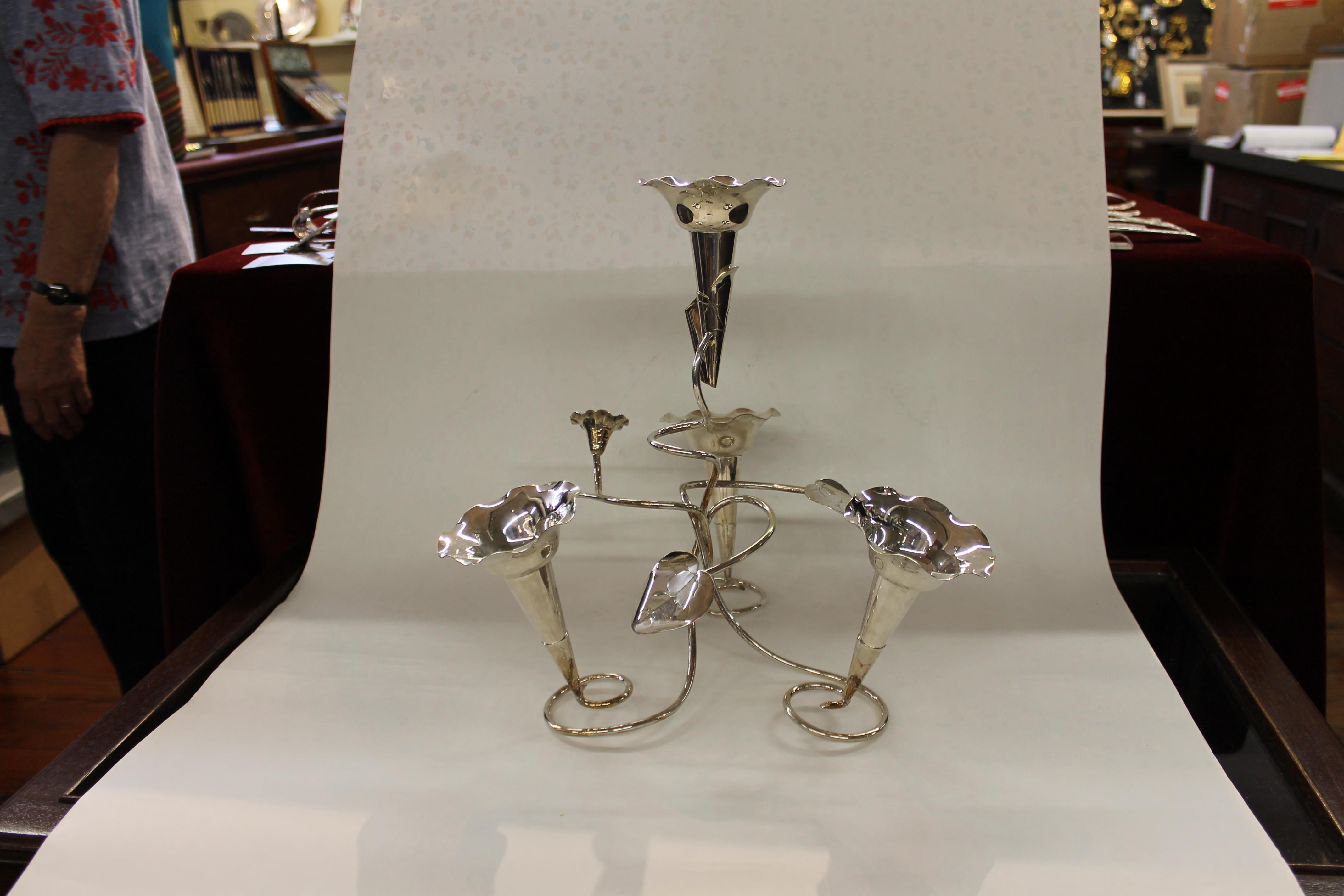 Fine and rare antique English silver plate ivy motif four-tube floral epergne. Please note unusual ivy and leaf