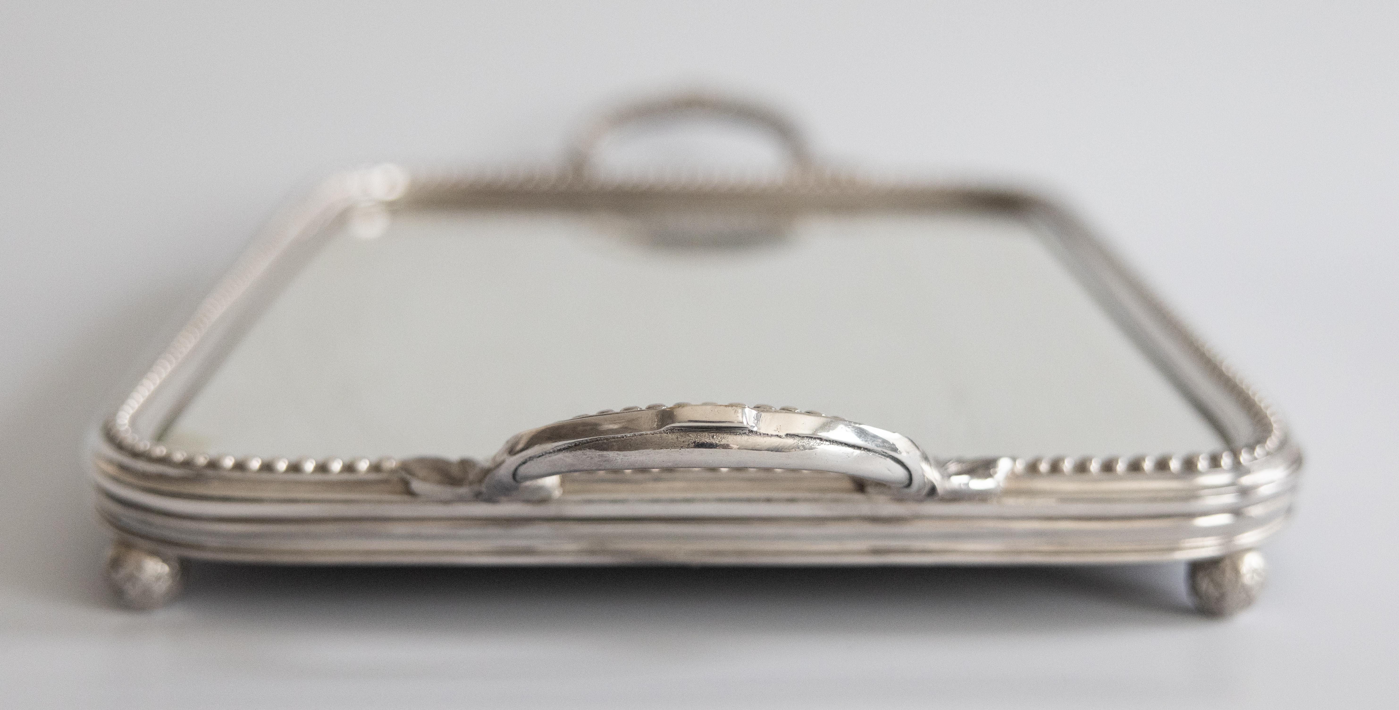 Antike englische Silber Platte gespiegelt Plateau Tablett im Zustand „Gut“ im Angebot in Pearland, TX