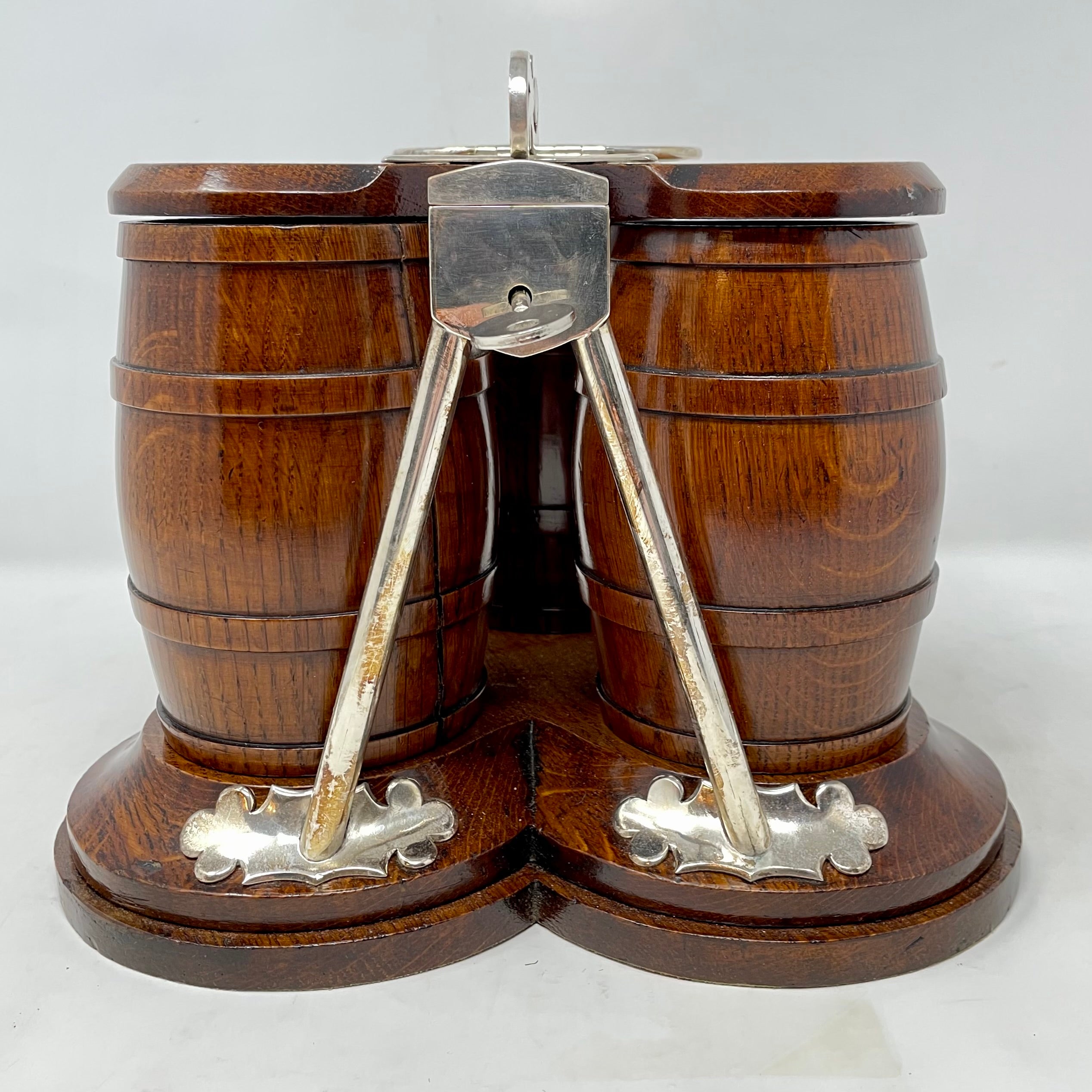 Antiker englischer viktorianischer versilberter Zigarrenhalter aus Goldeiche, CIRCA 1880-1890.